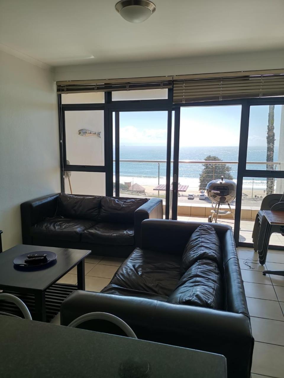 Point Village Accommodation - Santos 40 view 4