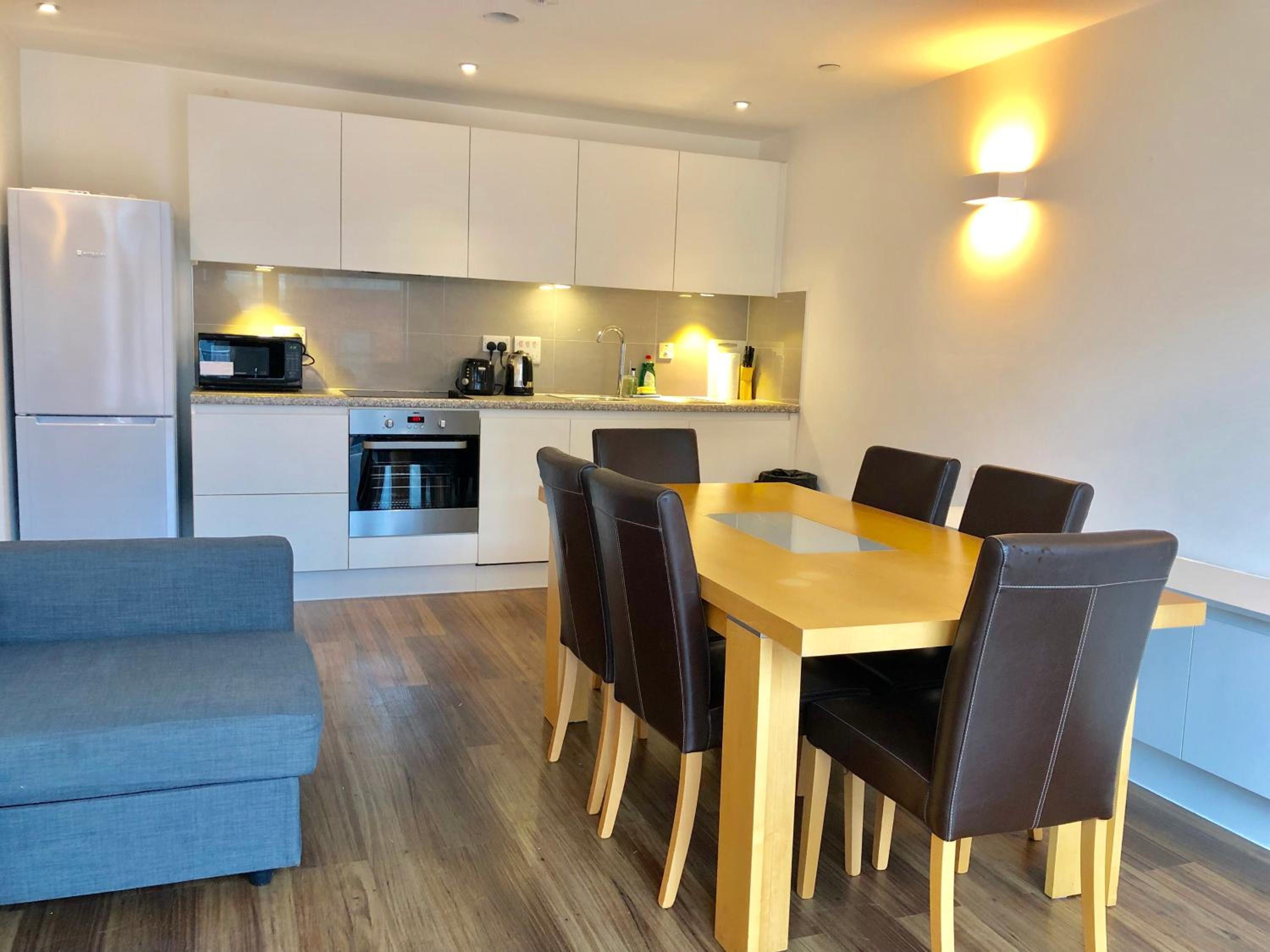Stylish Apartments in Victoria & Westminster