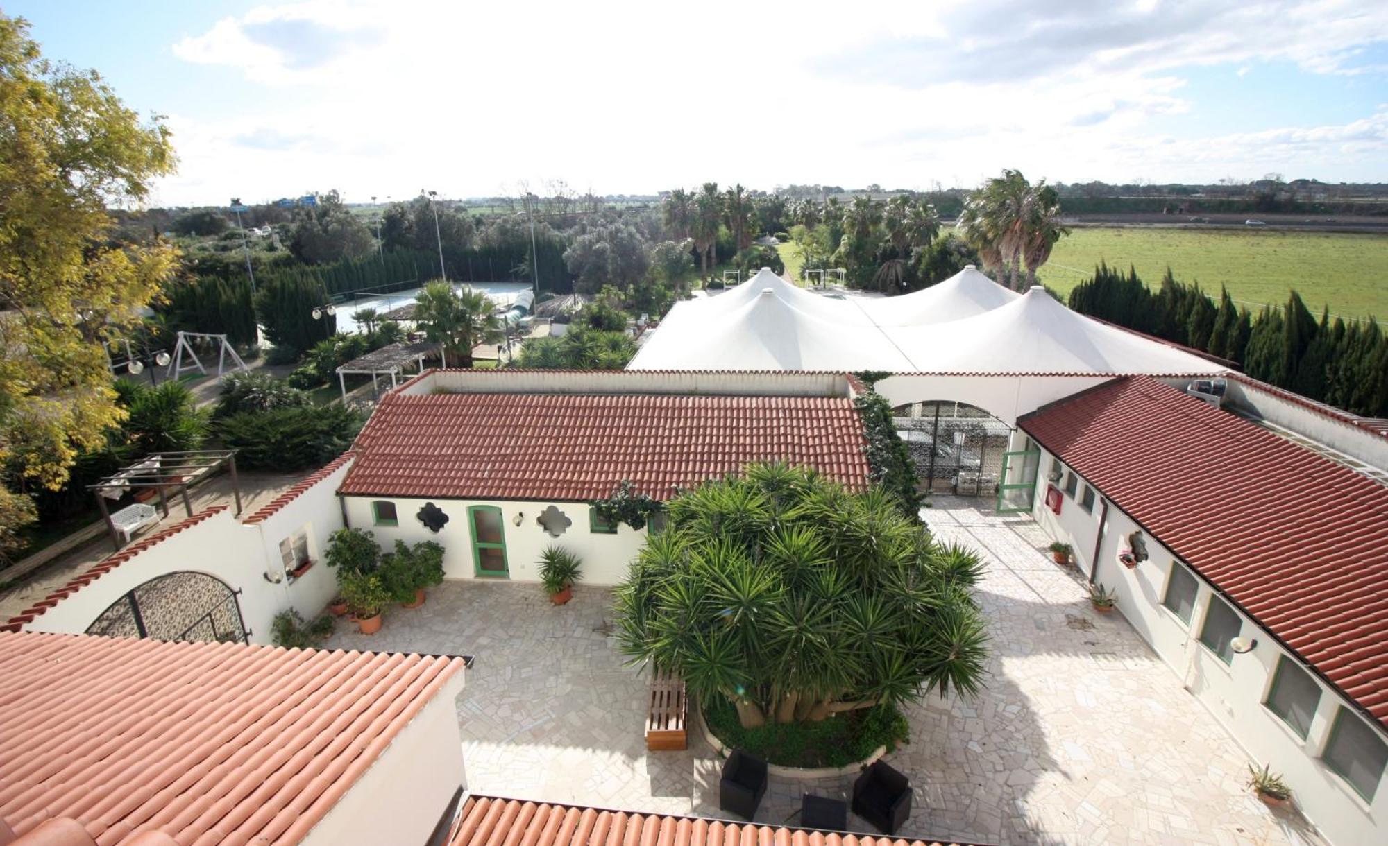 Hotel Masseria Marziale - Image 1