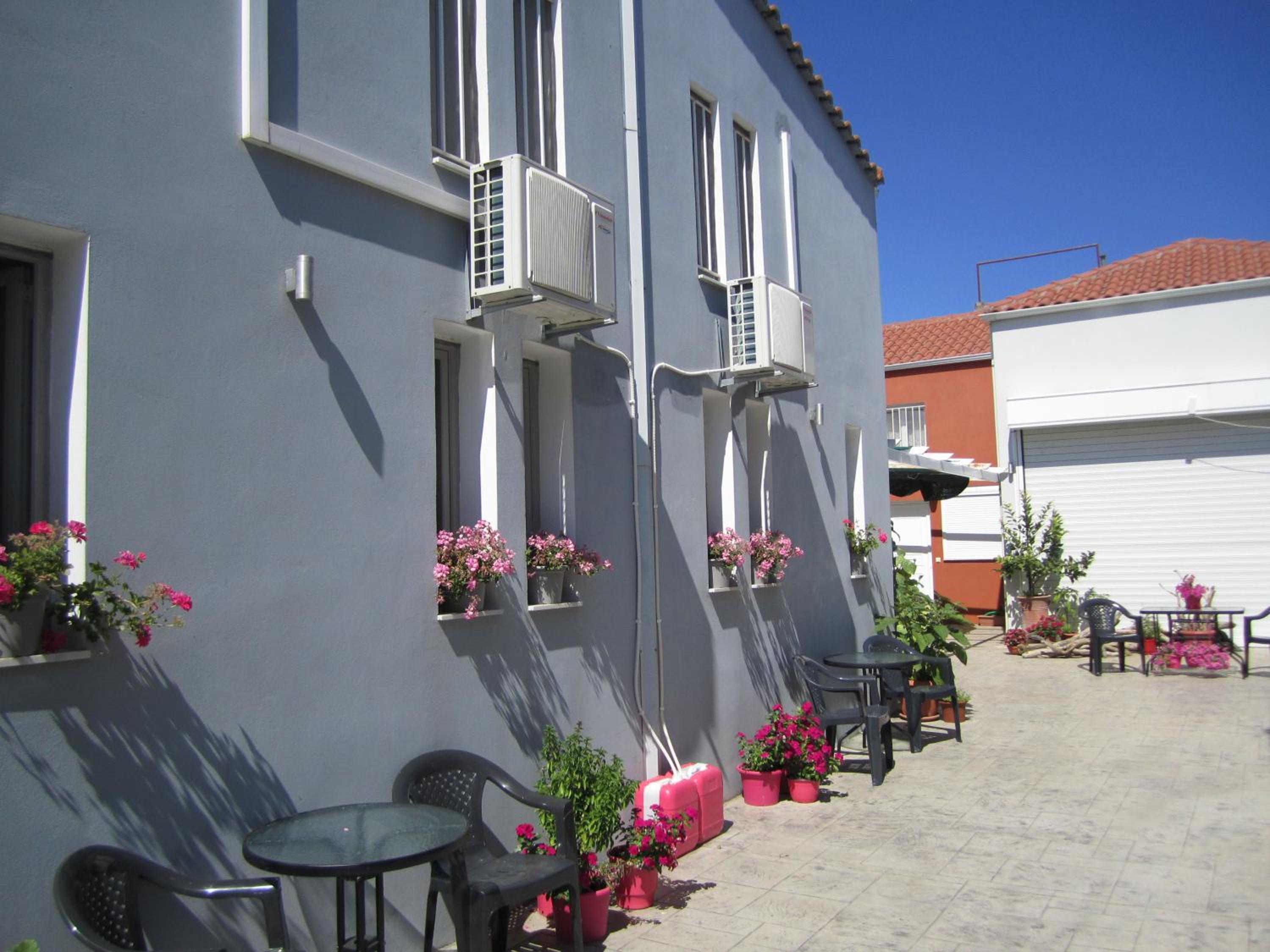 Photo 43