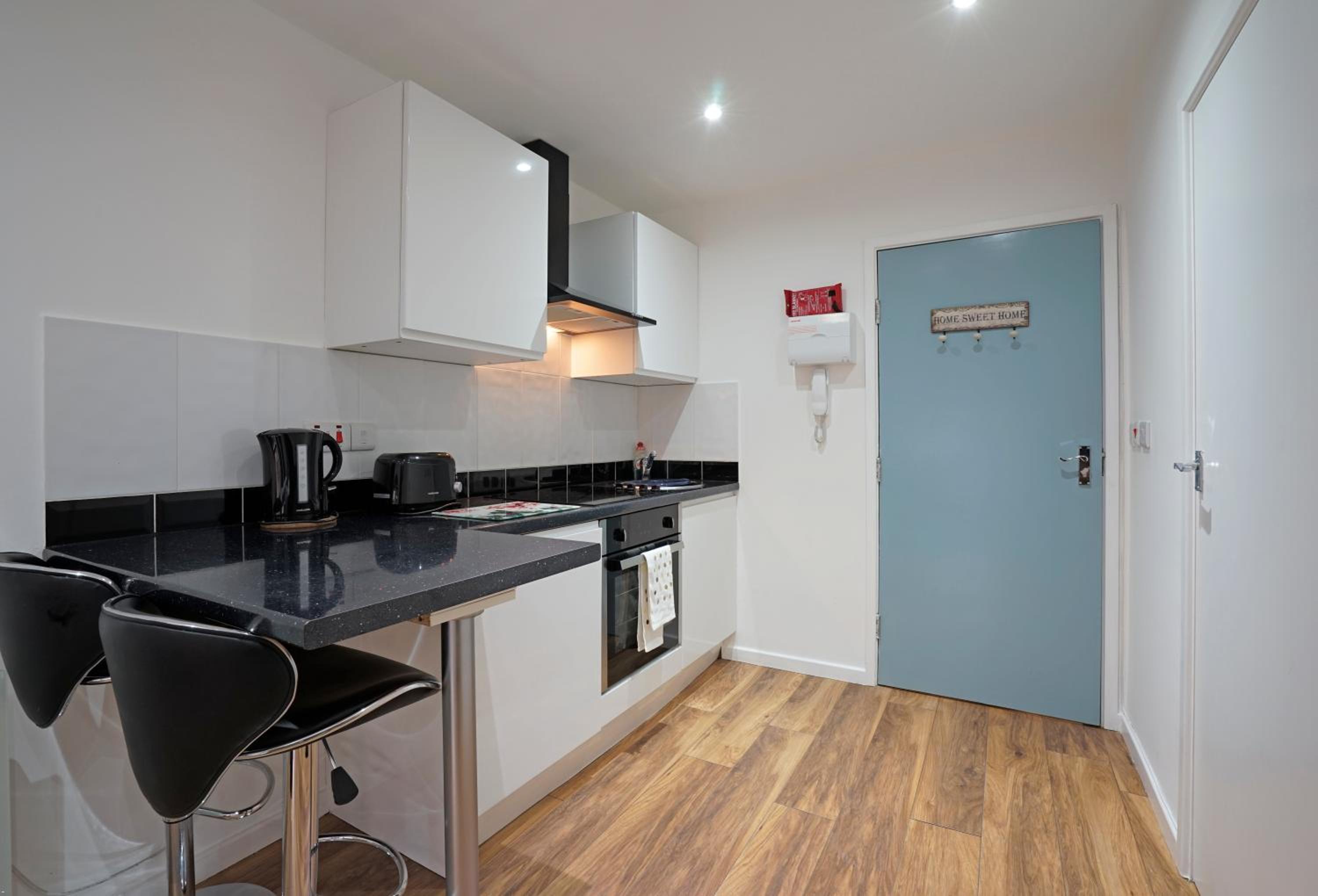 Victoria House Apartments
