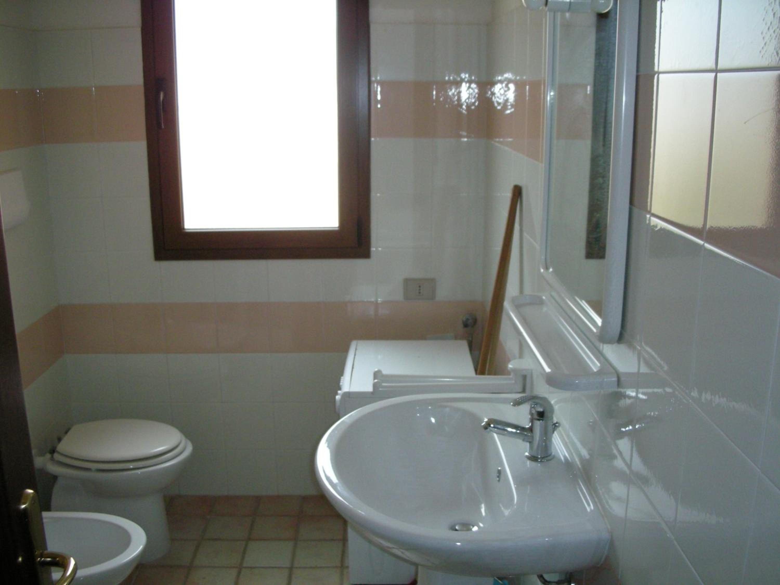 Photo 56