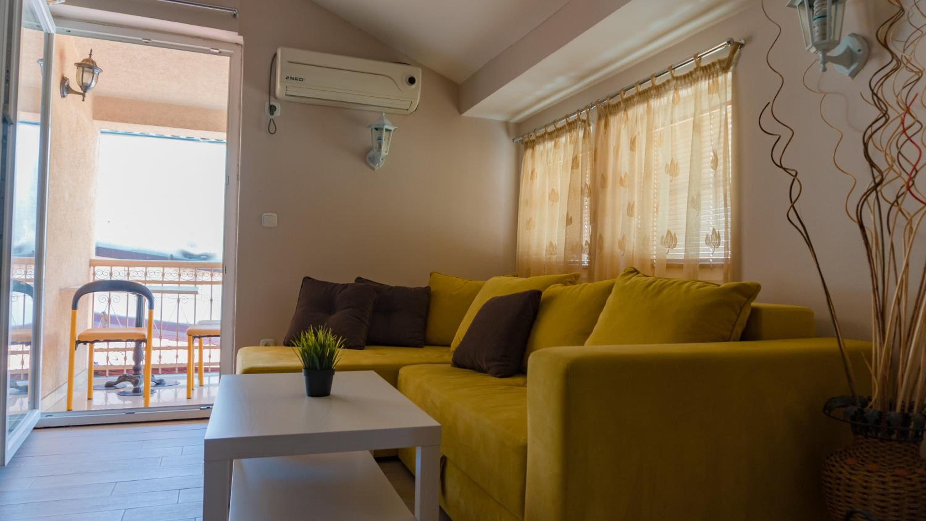 Di Angolo Apartments view 5