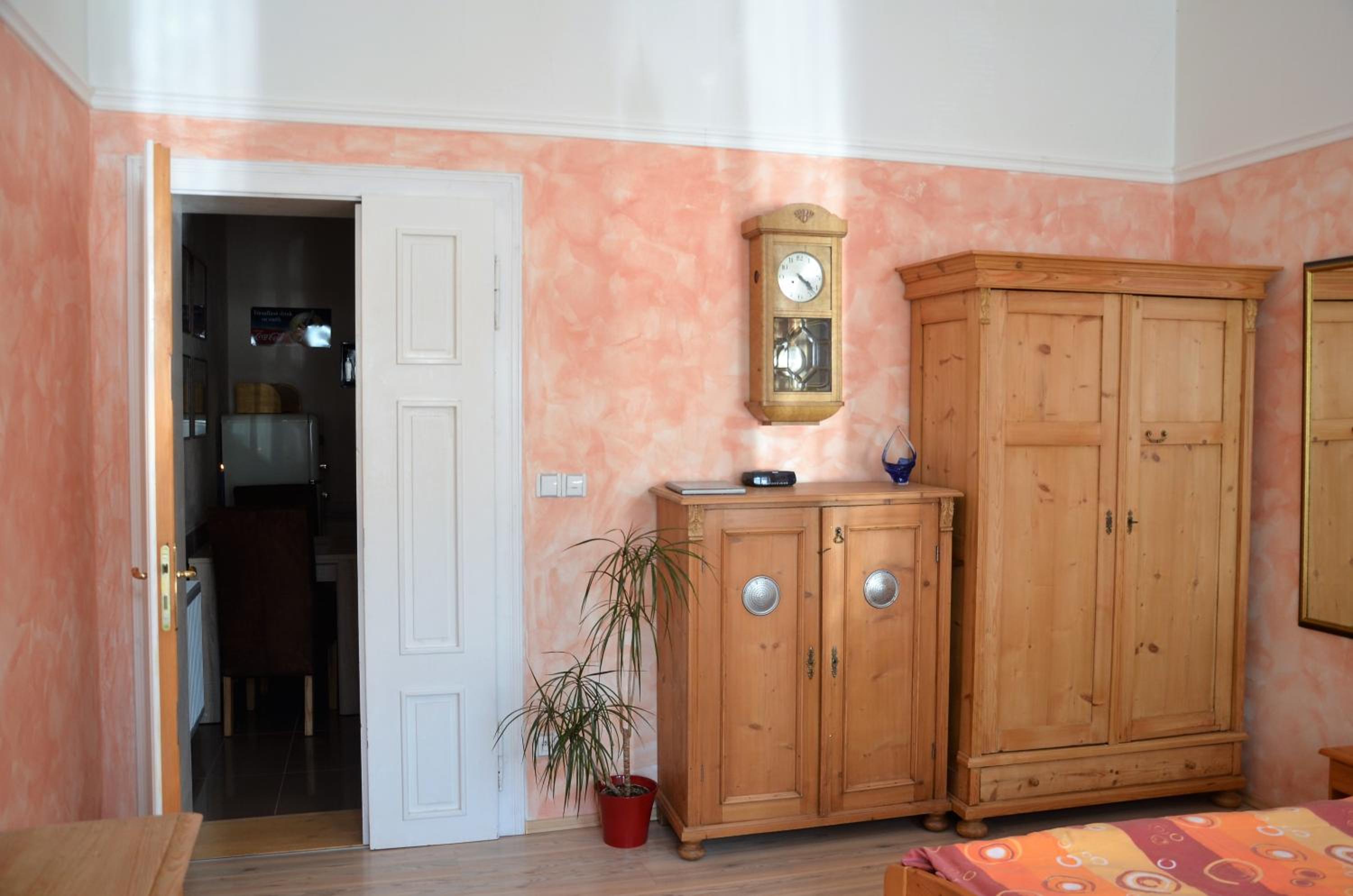 Angel's Apartment