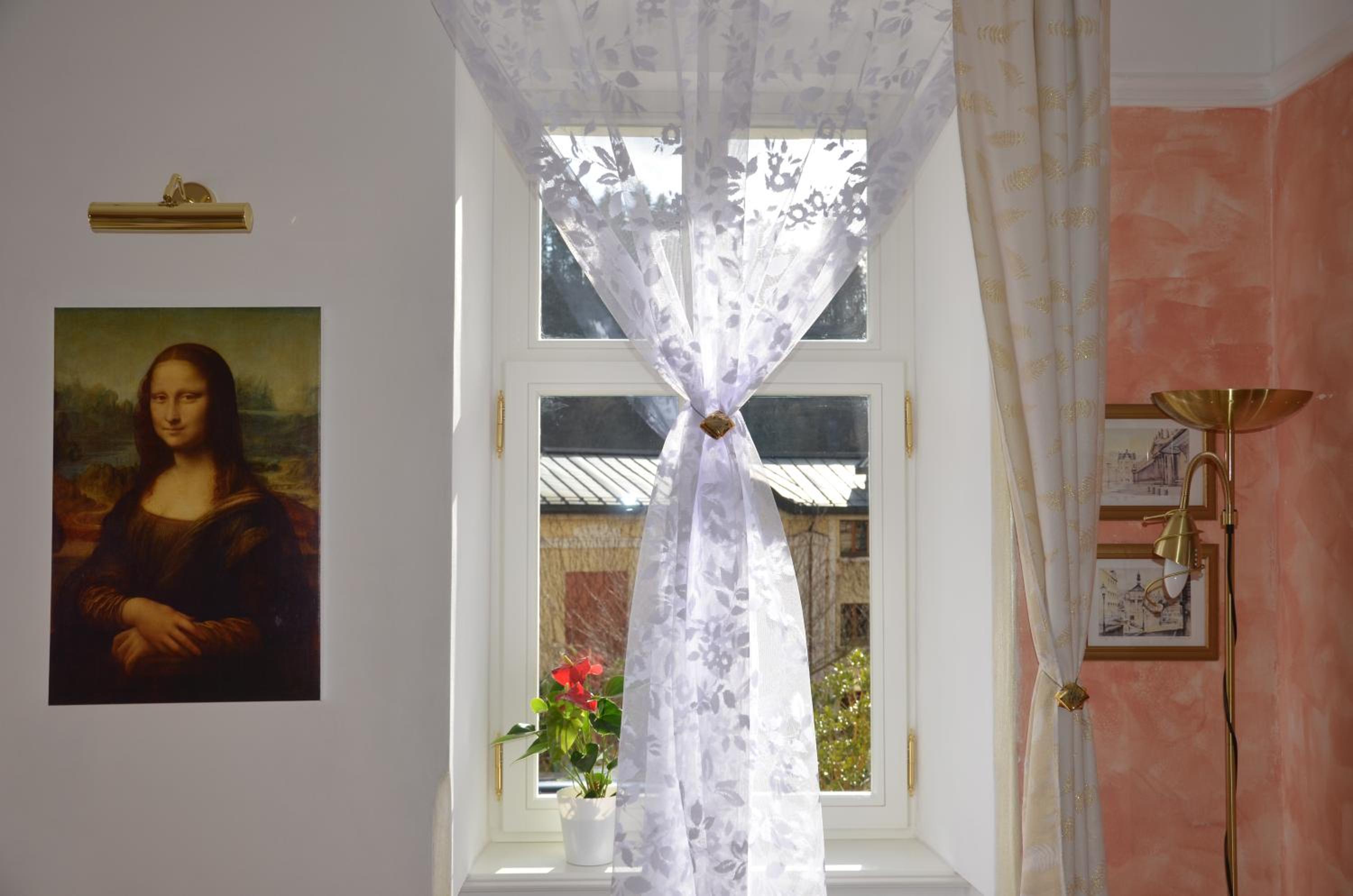 Angel's Apartment