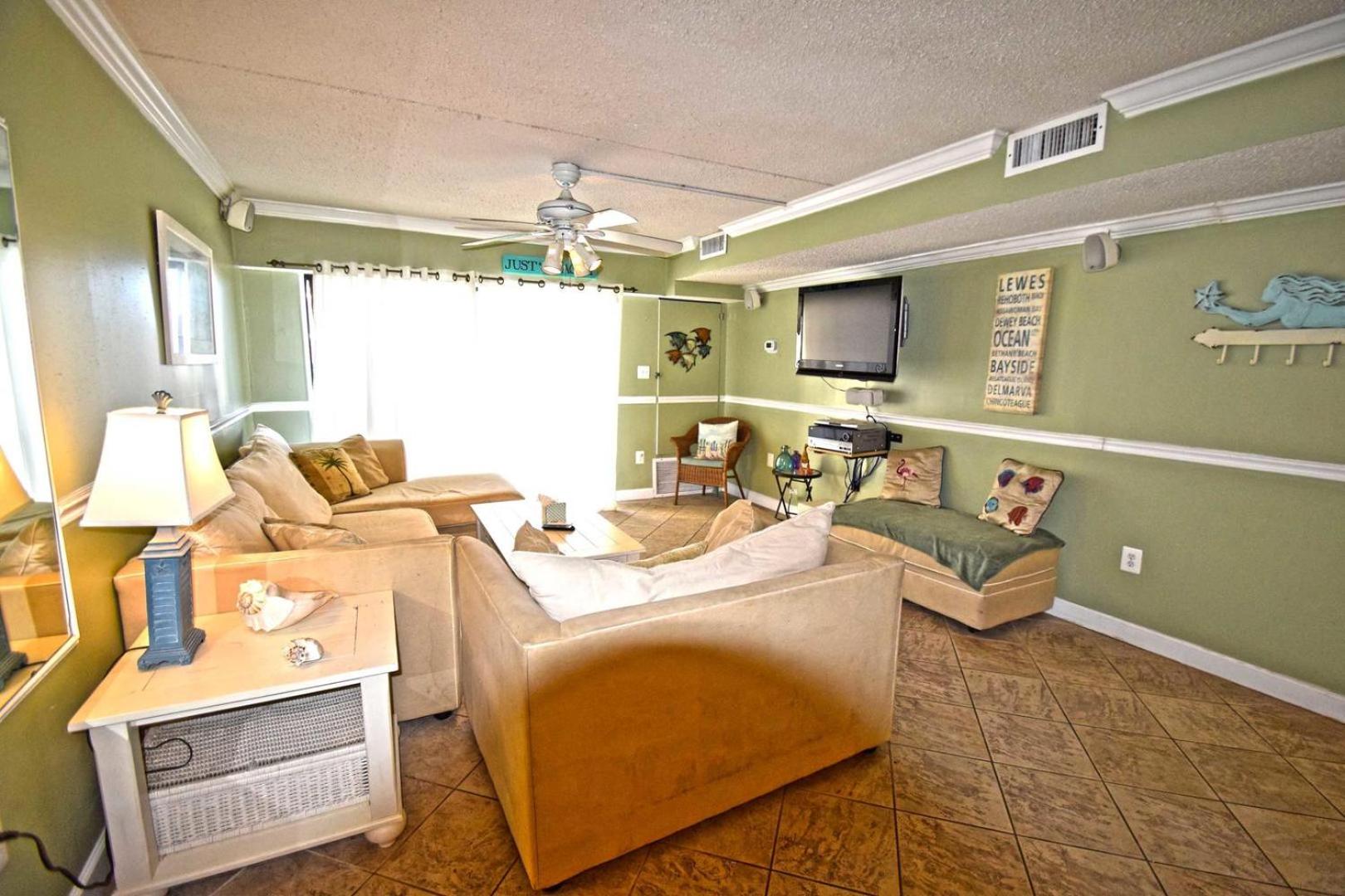 Seatime 303S Condo view 4