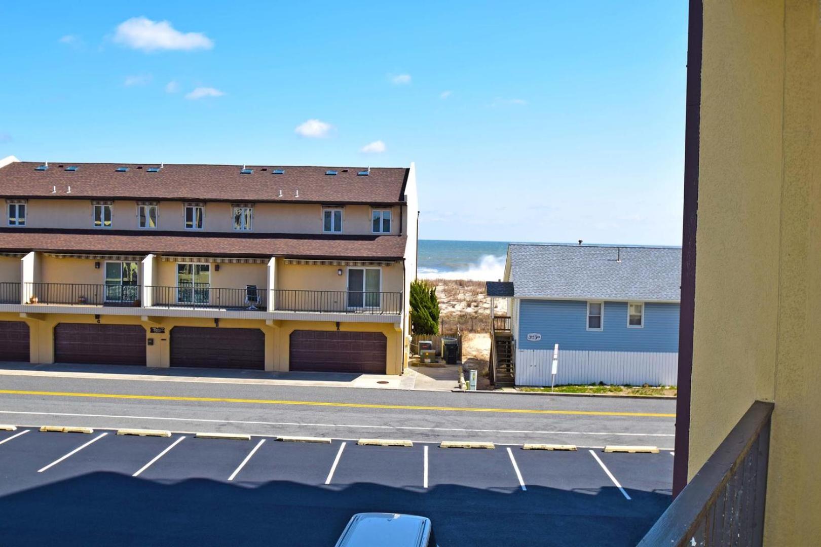 Seatime 303S Condo view 3