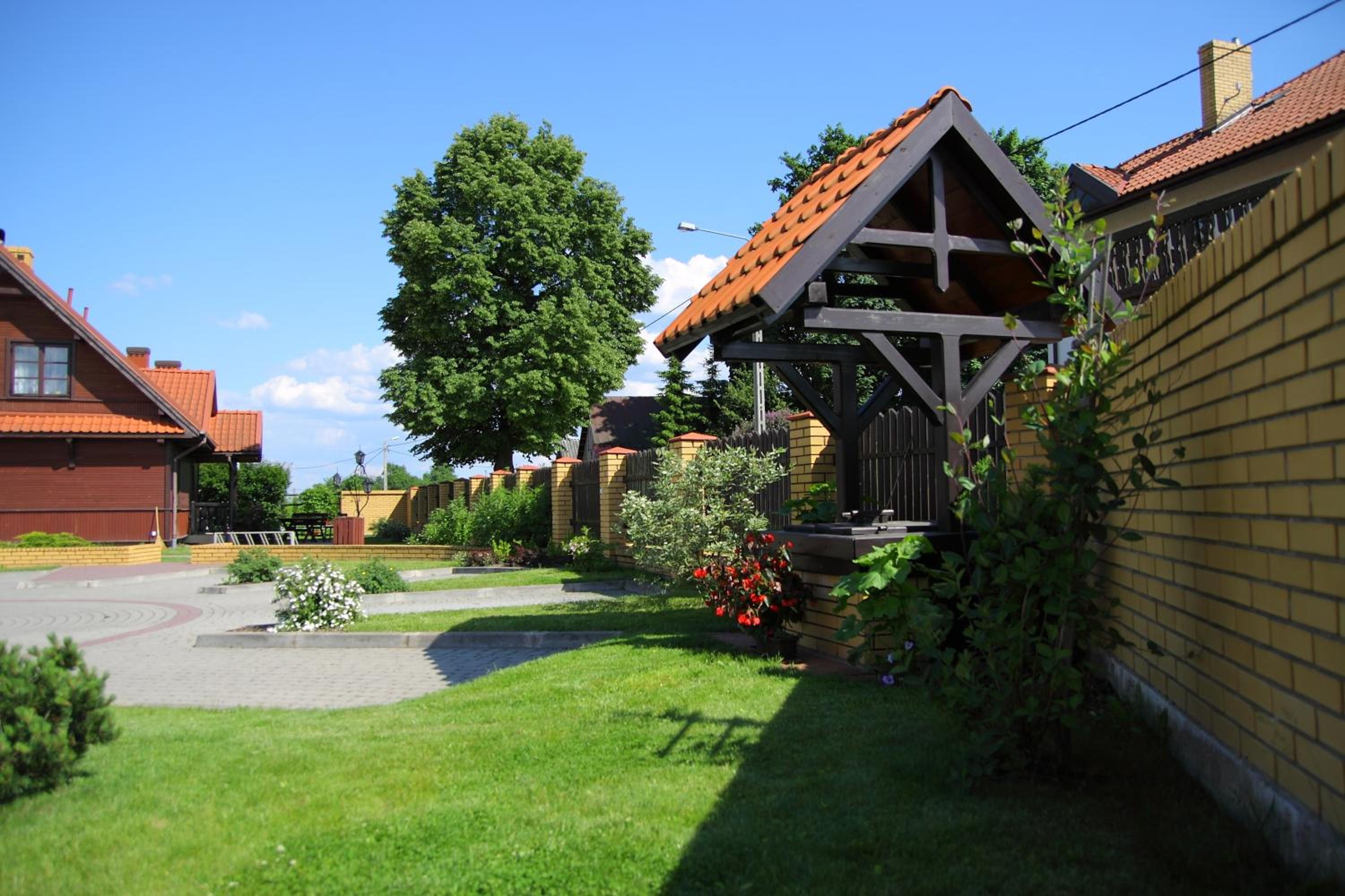 Photo 25
