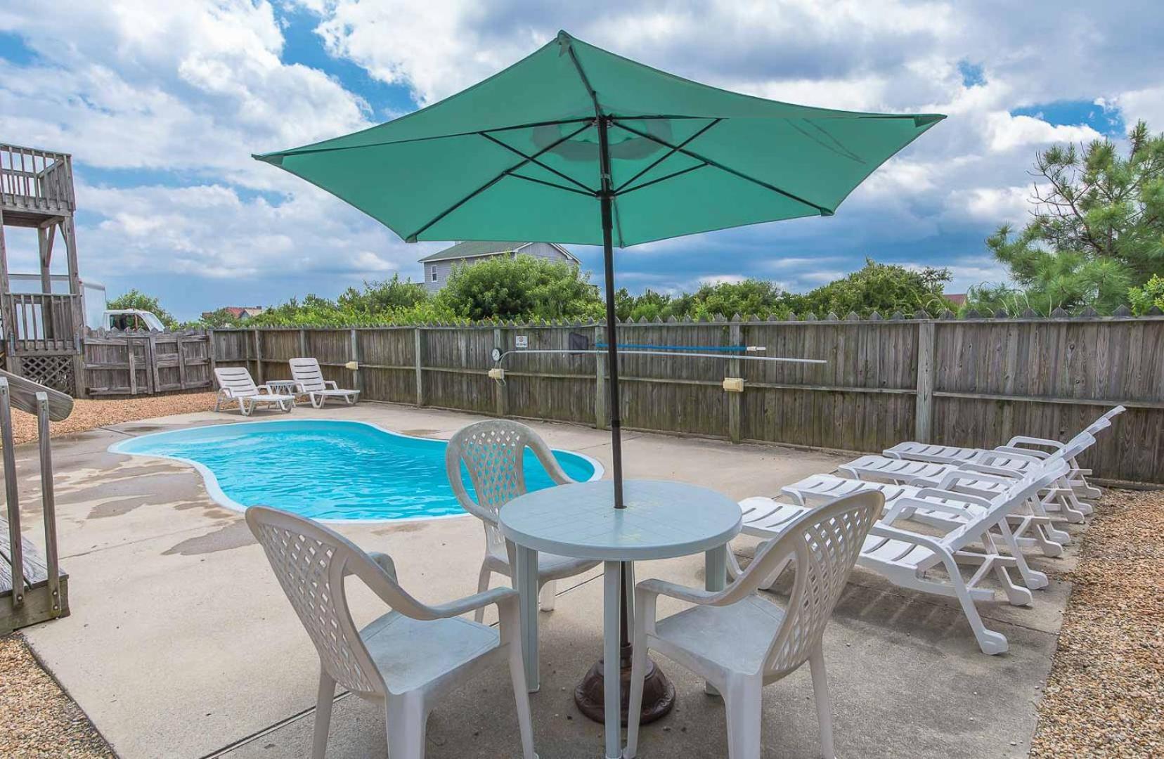 Sandi Hill - Corolla, Whalehead, 295 Yds to Beach, Ocean View, Pool, Hot Tub, Pets OK