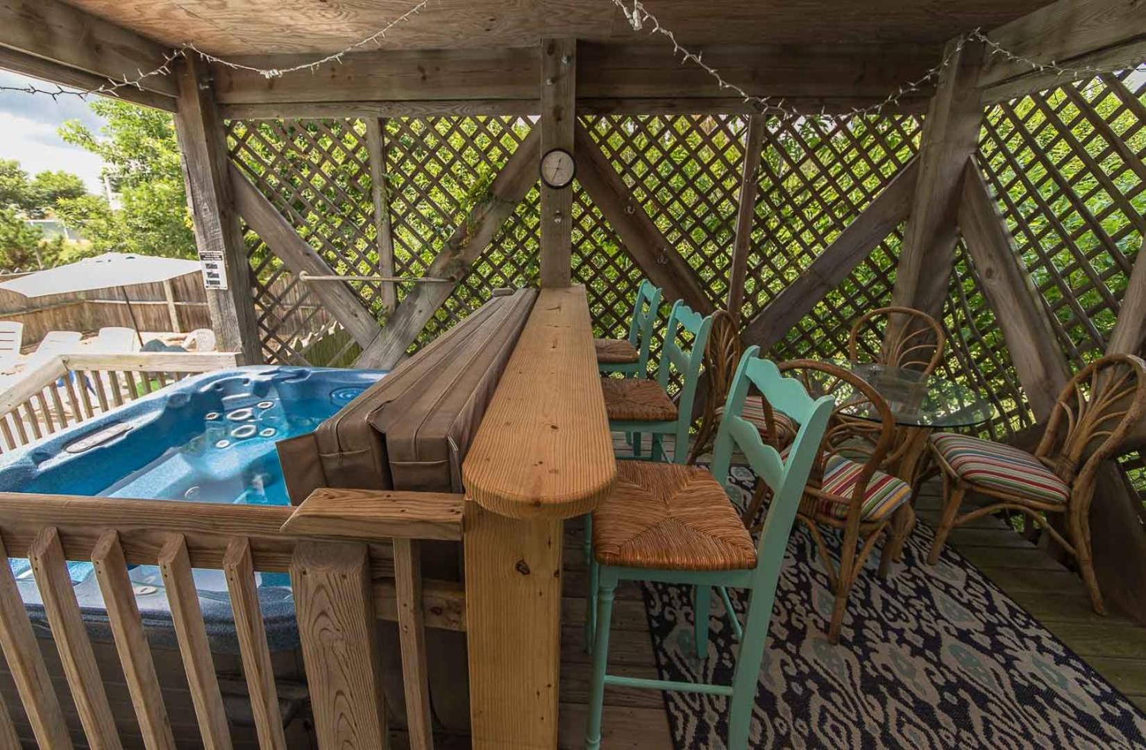 Sandi Hill - Corolla, Whalehead, 295 Yds to Beach, Ocean View, Pool, Hot Tub, Pets OK