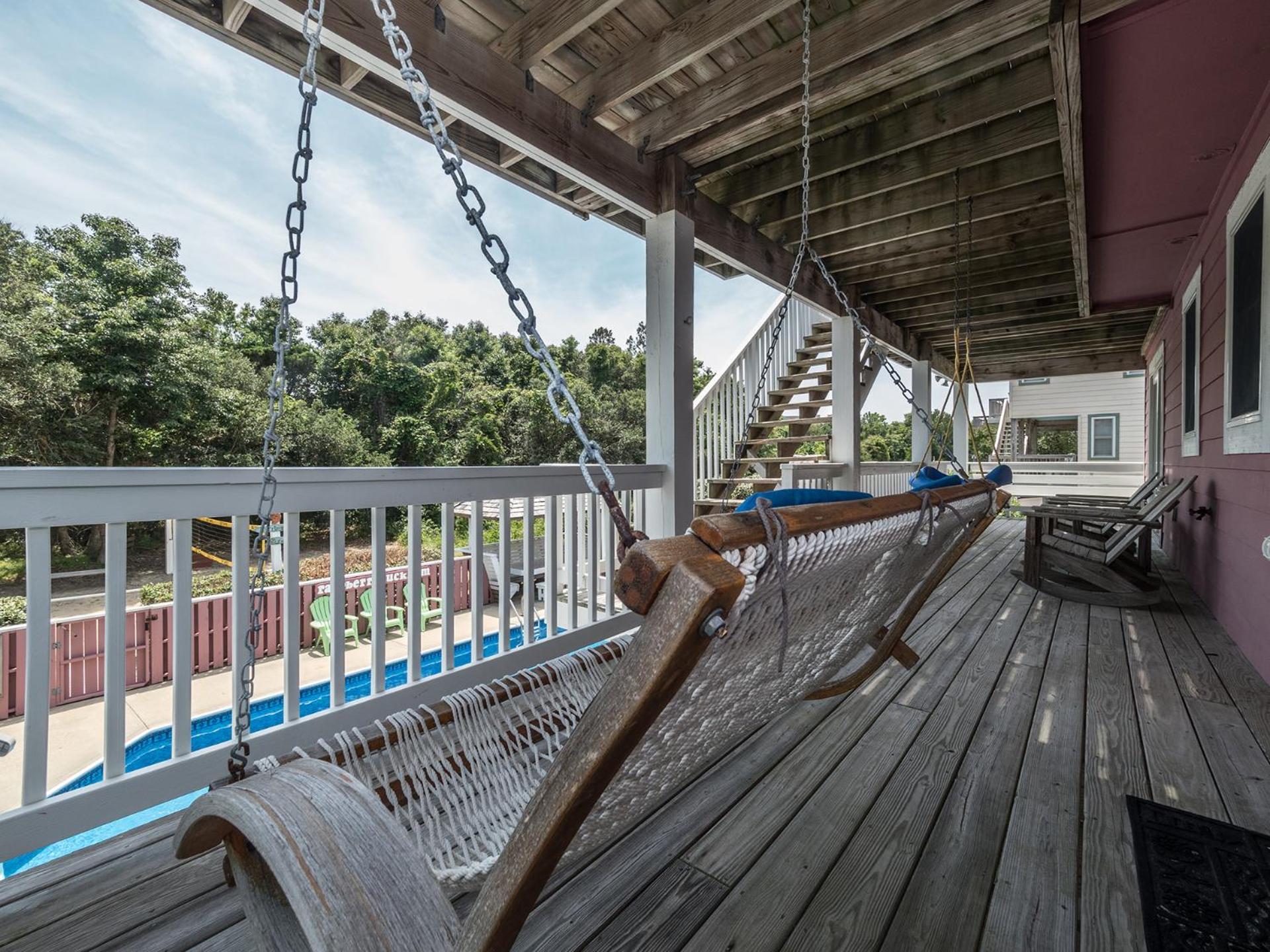 Raspberry Duck - Duck Landing, 525 Yds to Beach, Pool, Tiki Bar, Hot Tub, Close to Downtown