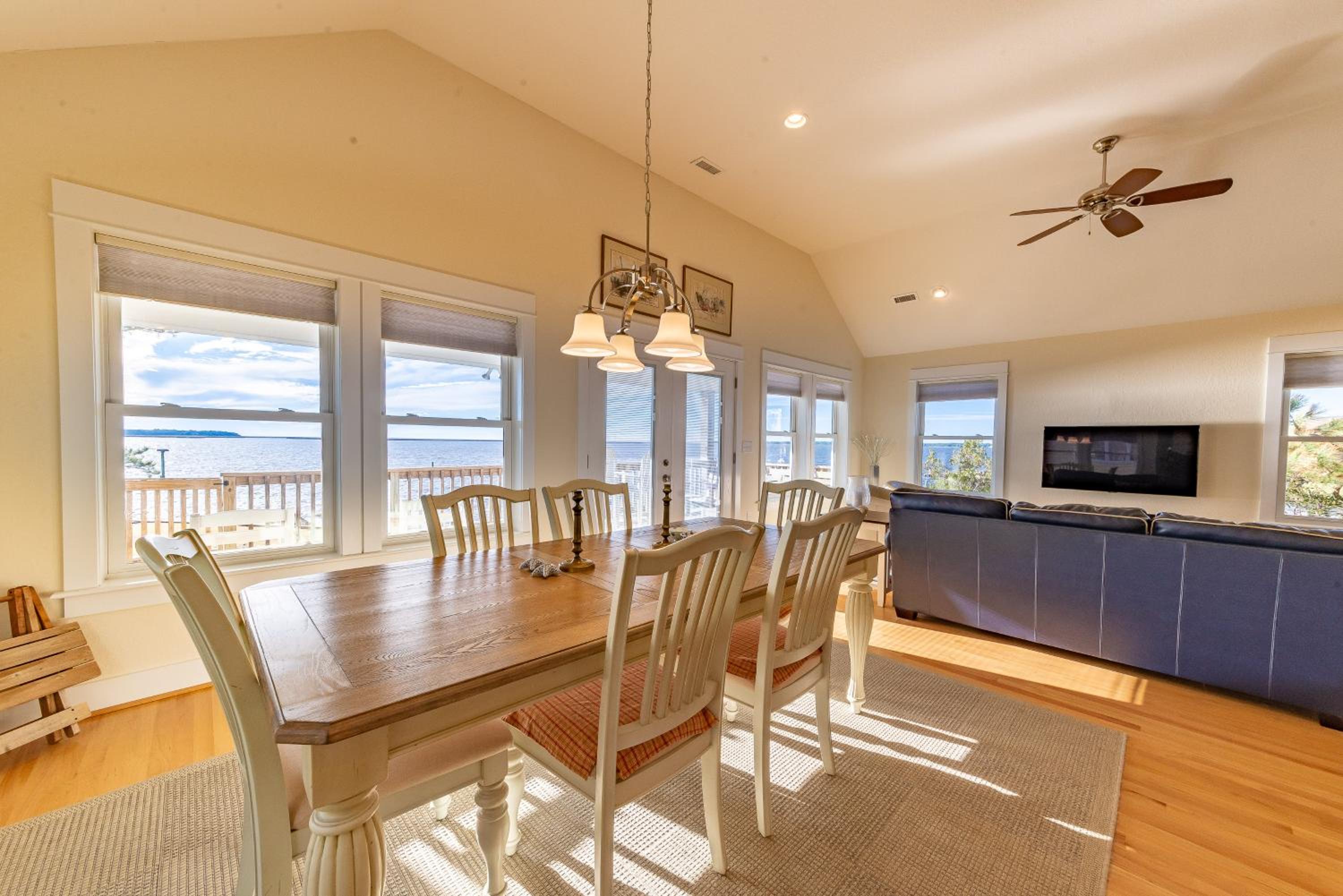 Sunset Joy - KDH MP 6, Soundfront, Sound View, Kayak, Community Boat Ramp, Pets OK, Flex Stays
