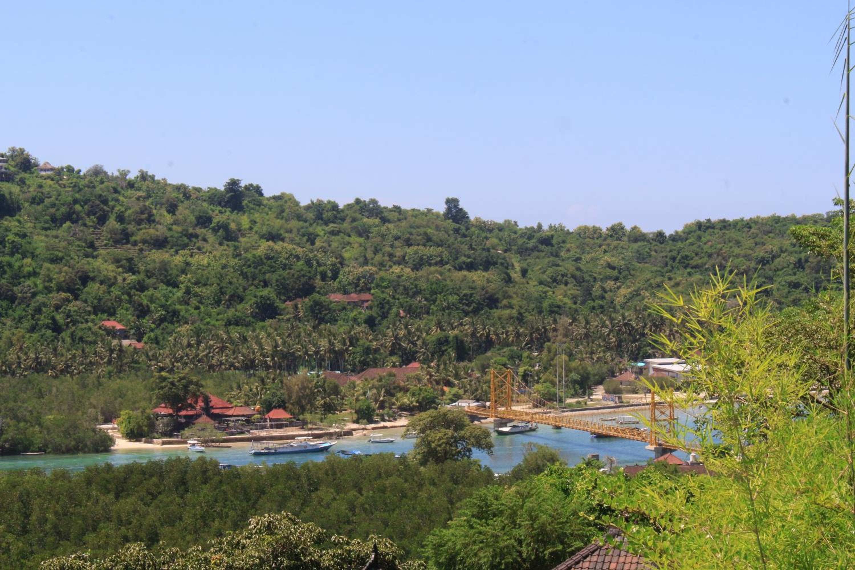 Sunrise Ocean Hut's Lembongan
