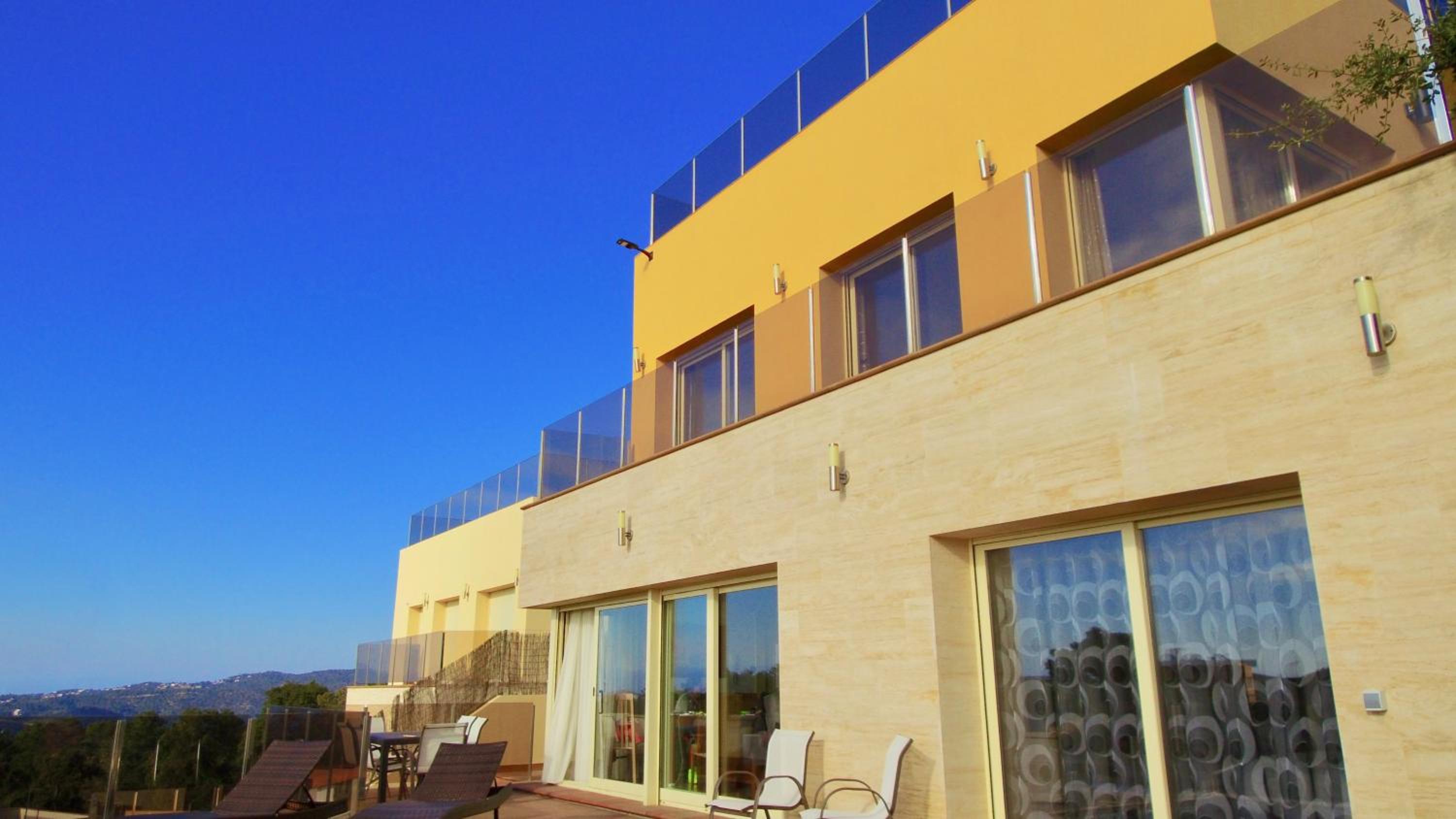 Luxury villa Investingspain with sea views, pool and jacuzzi view 3