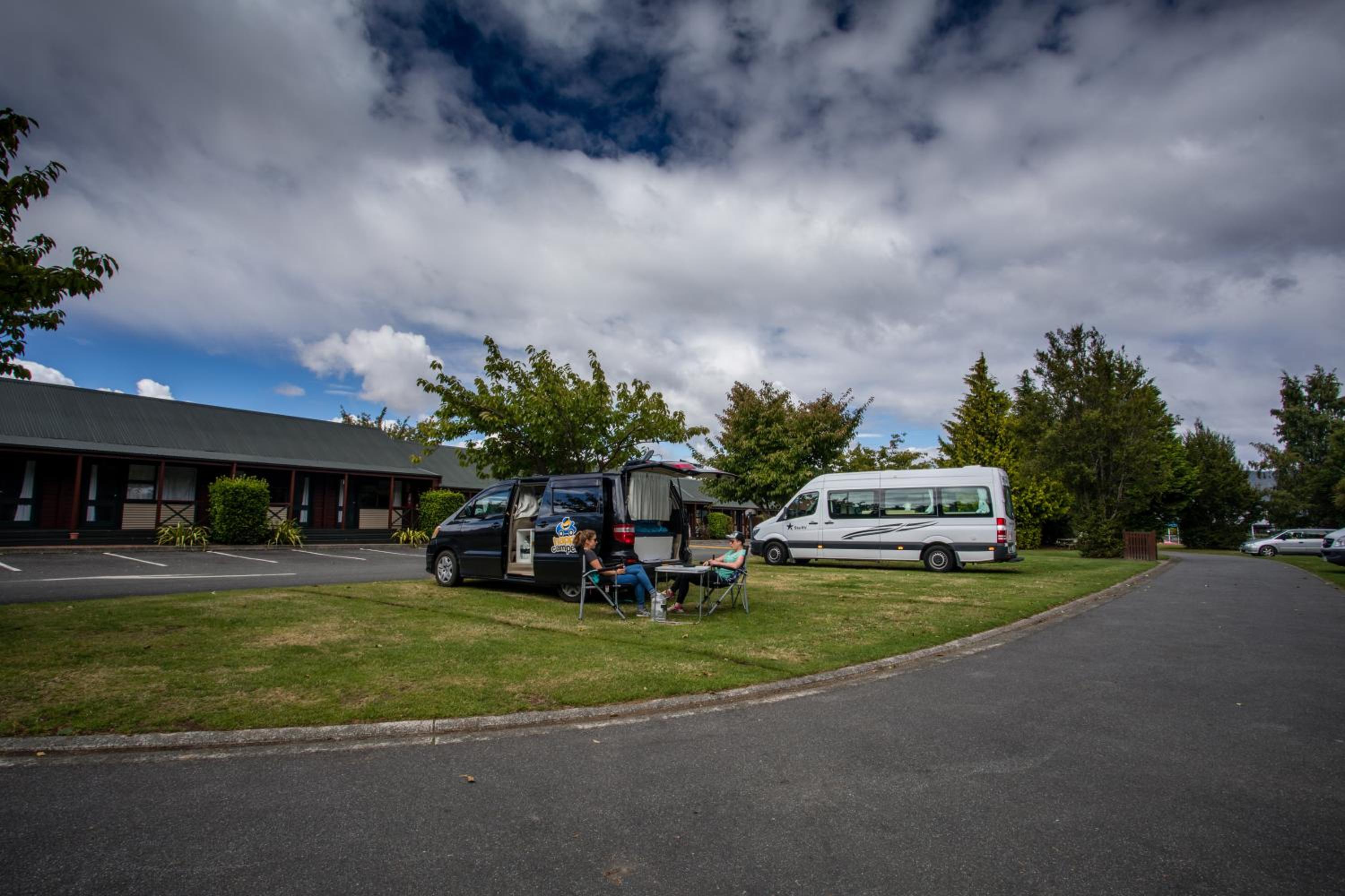 Te Anau Top 10 Holiday Park and Motels