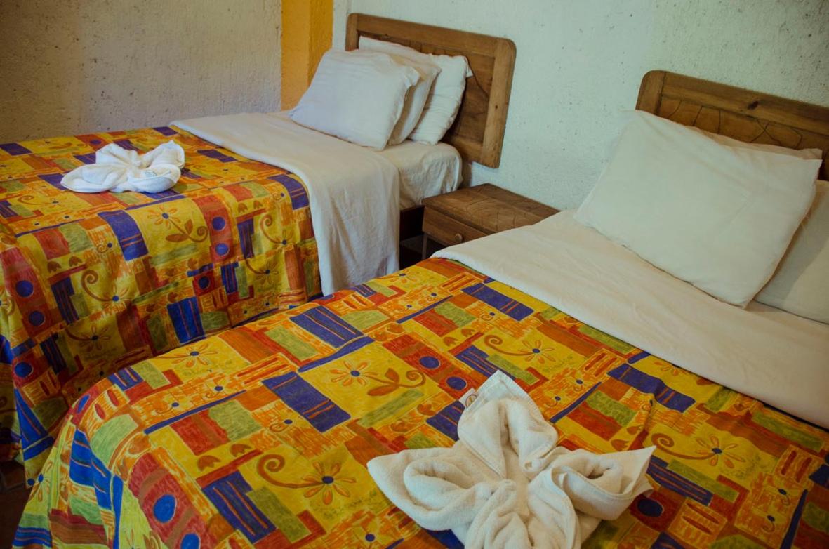 Rossco Hostel & Hotel