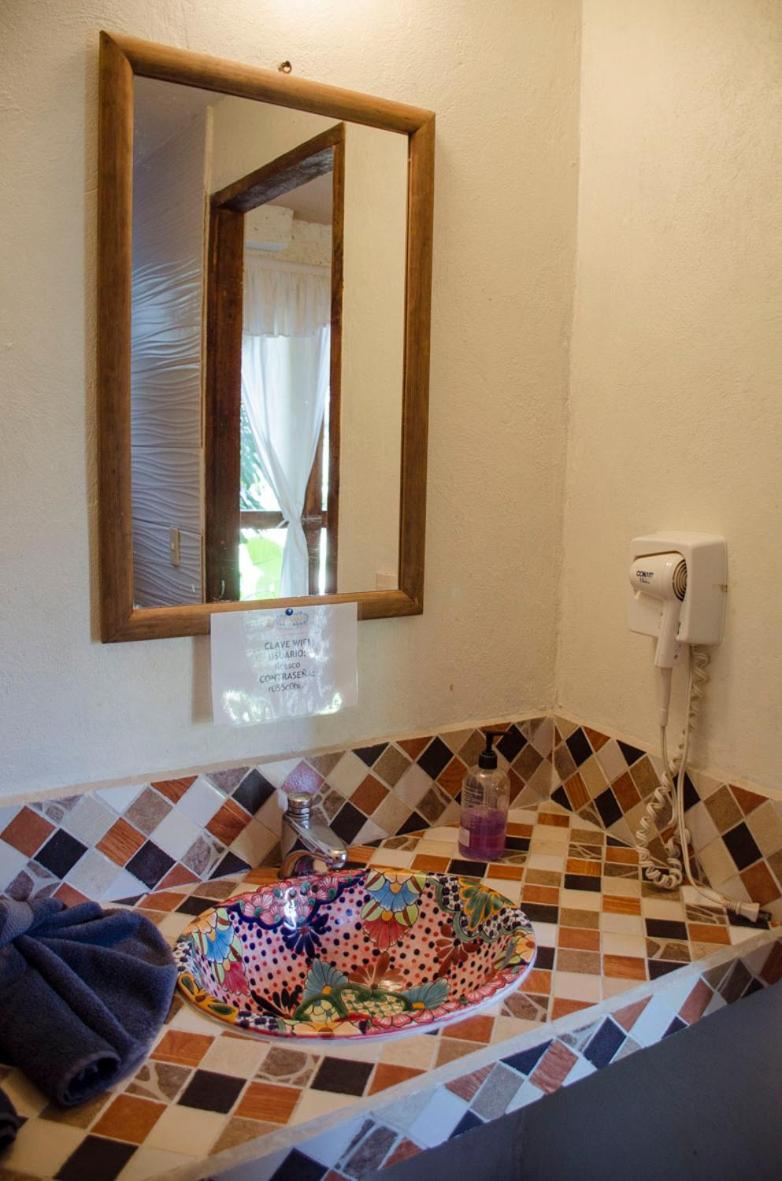 Rossco Hostel & Hotel