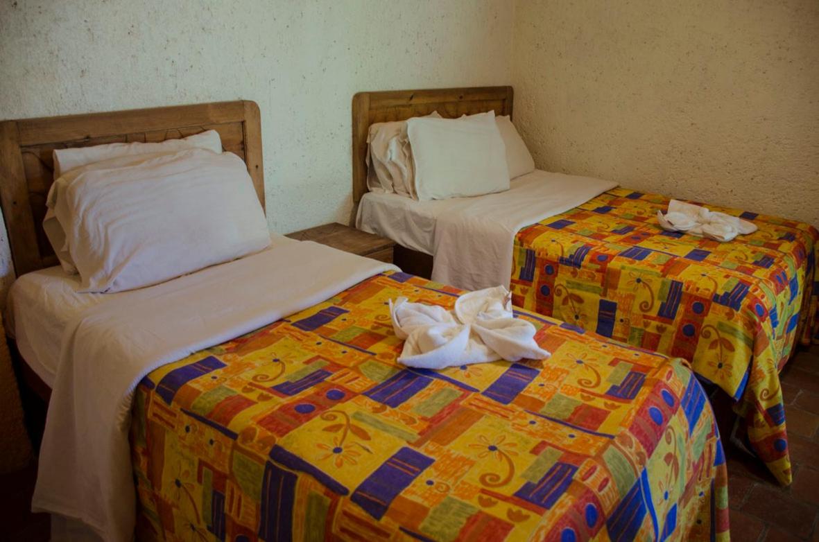 Rossco Hostel & Hotel