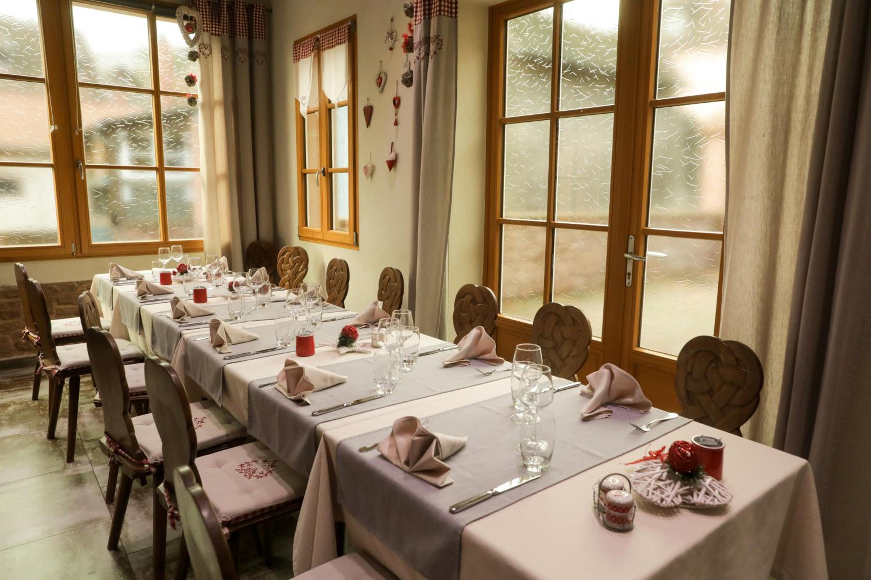 restaurant