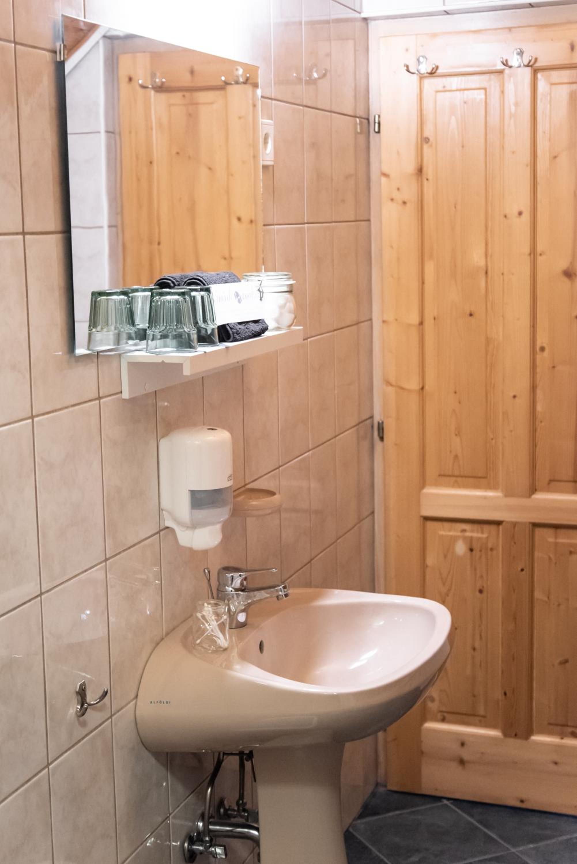 Hetényi Apartmanház és Birtok
