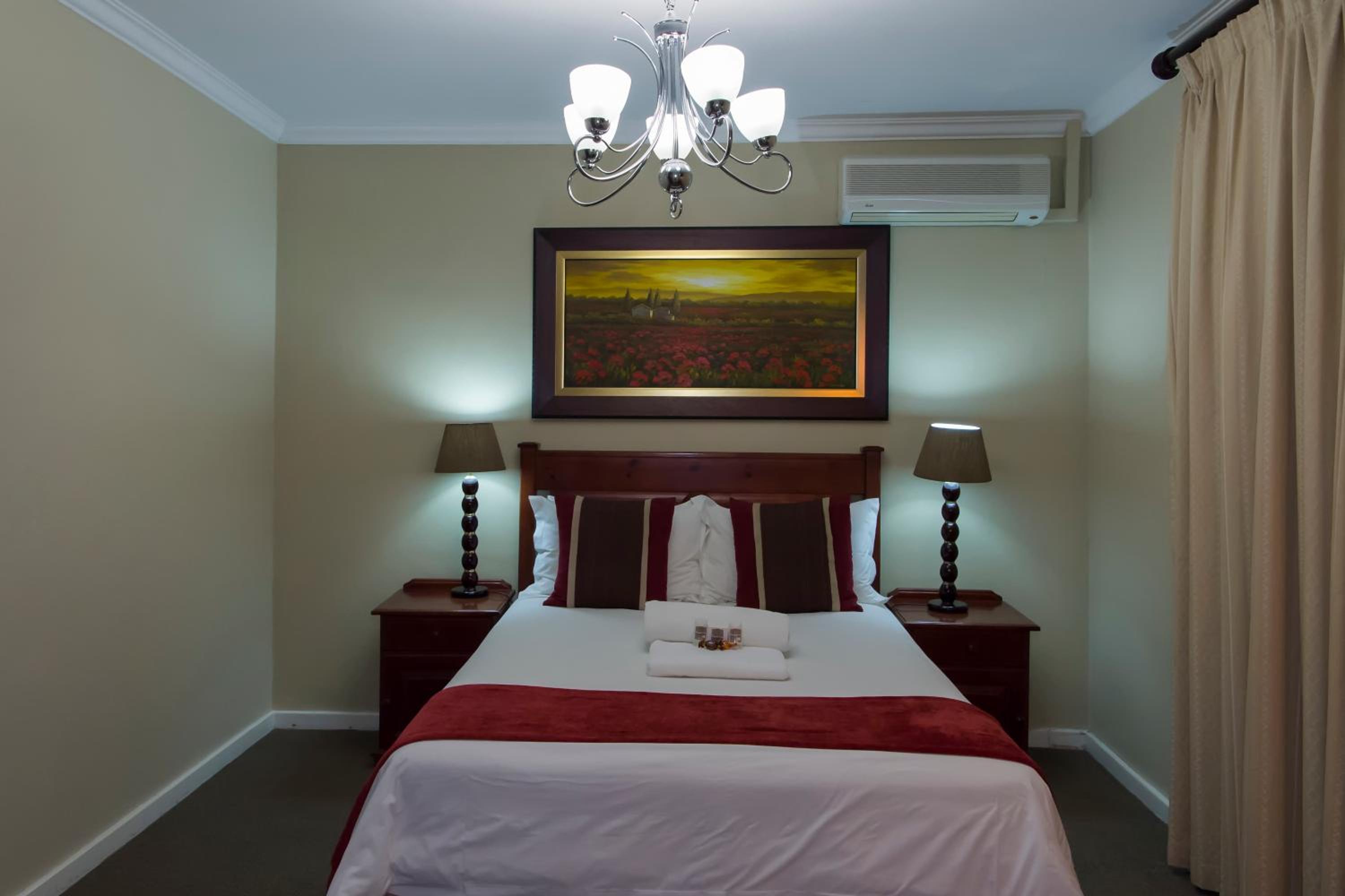 Bayswater Lodge
