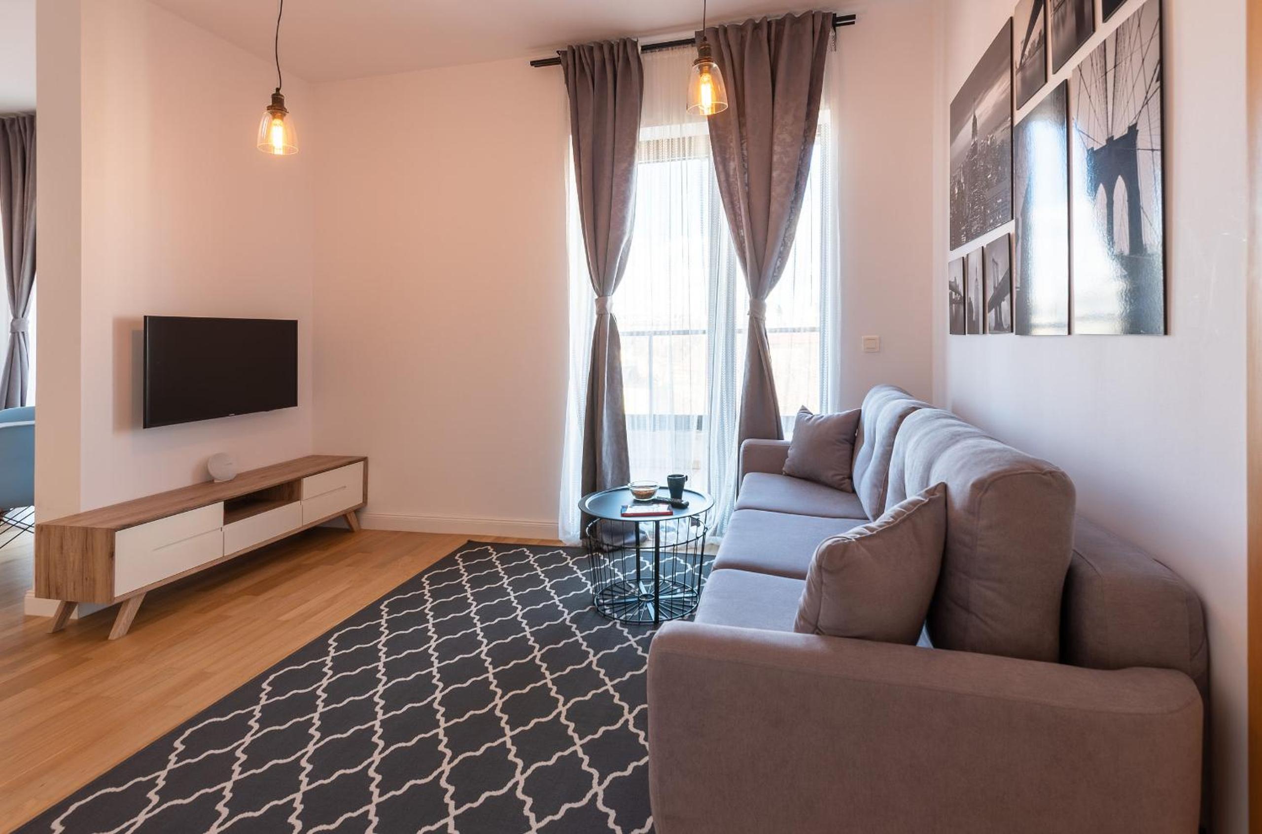 Central Apartment