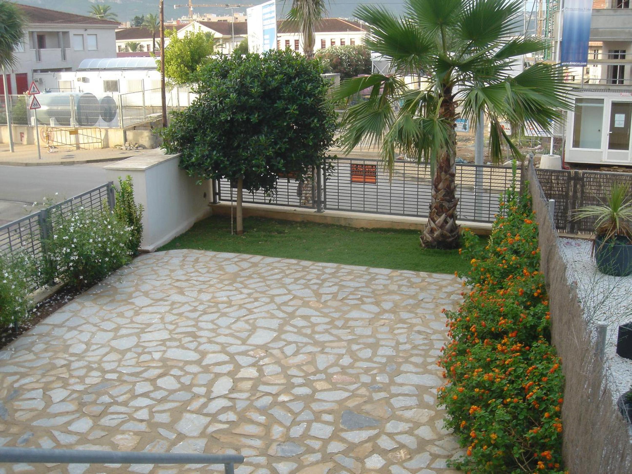 Photo 37