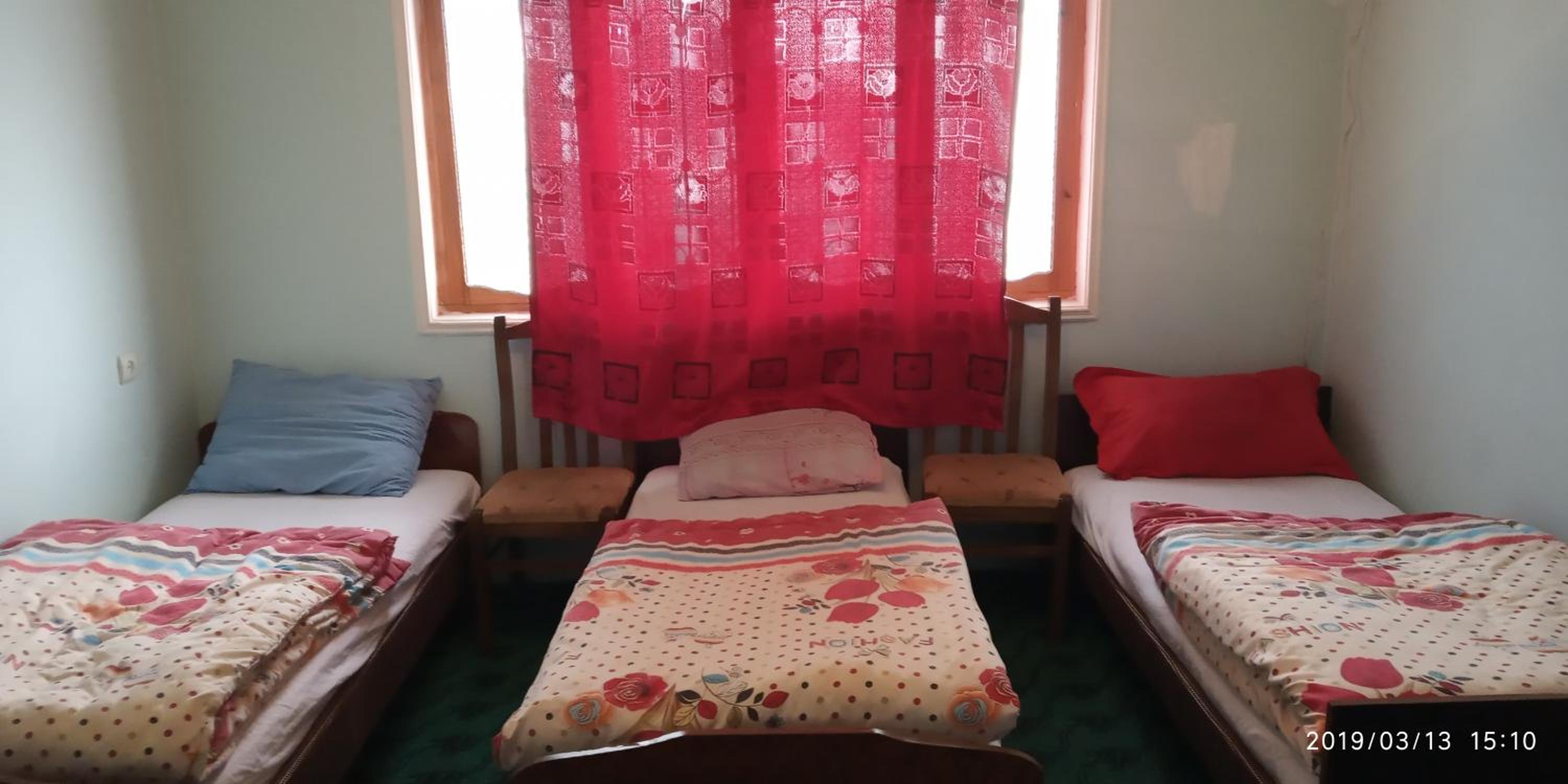 Canal Hostel