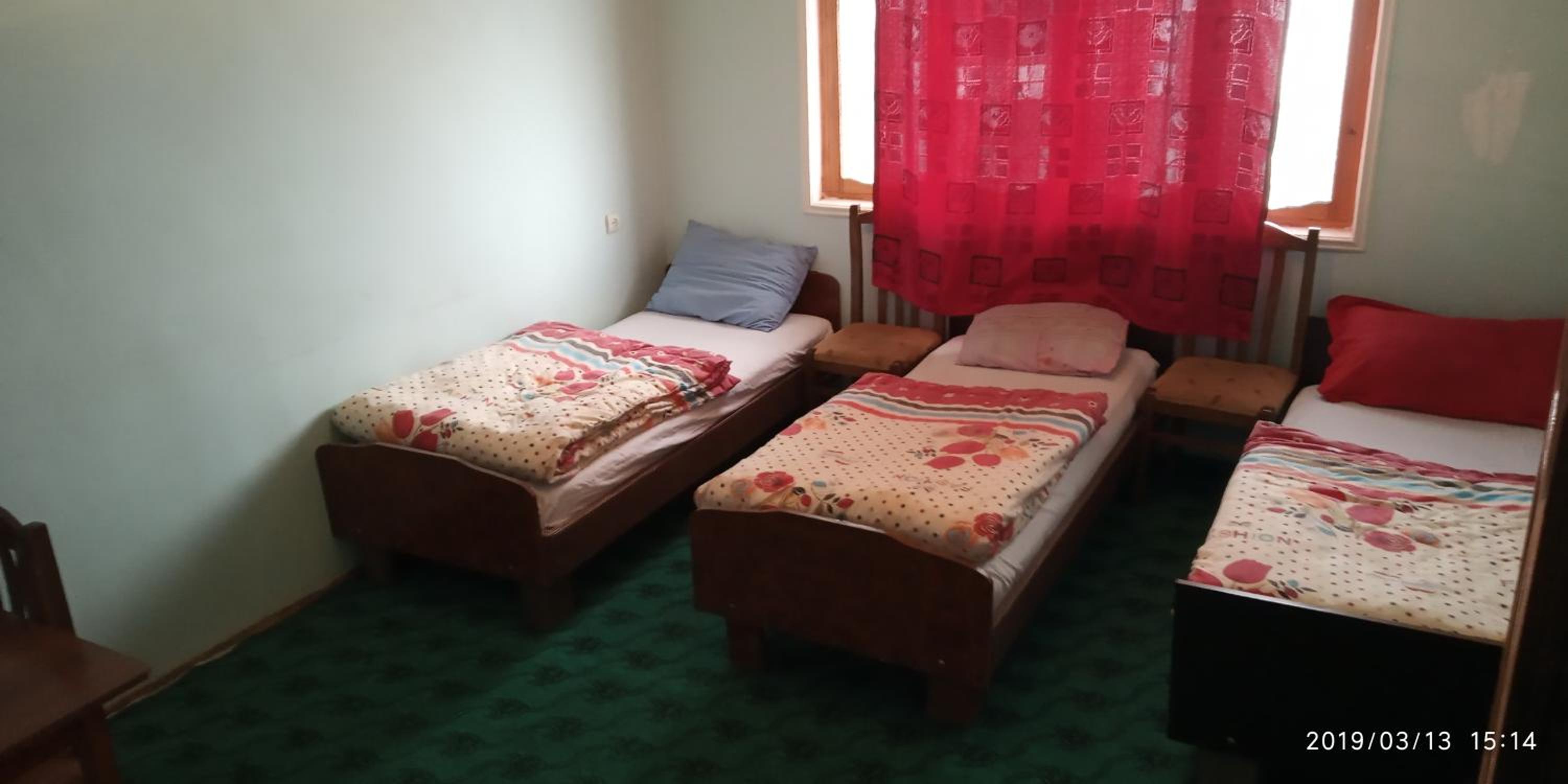 Canal Hostel