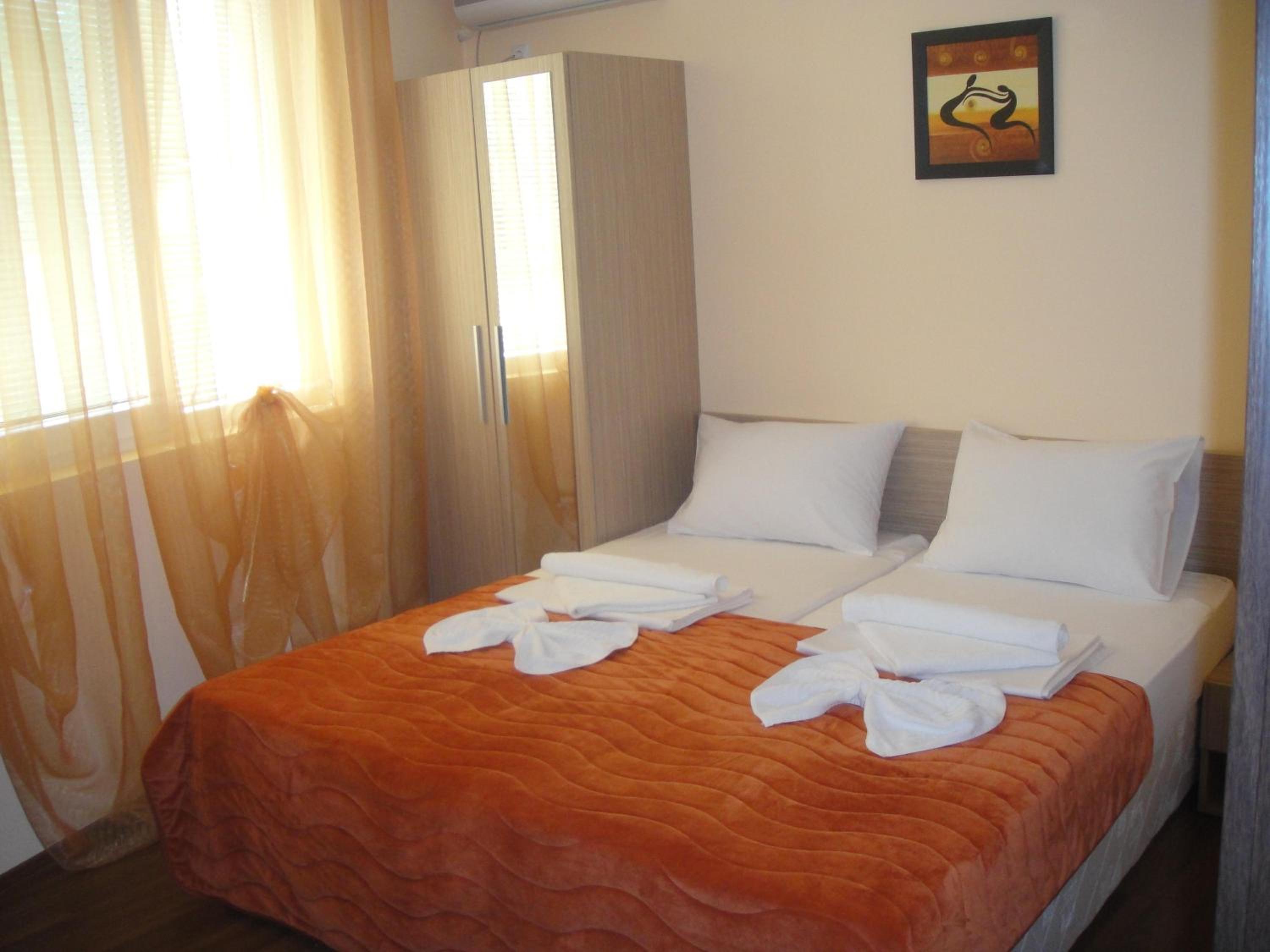 Villa Maria 2