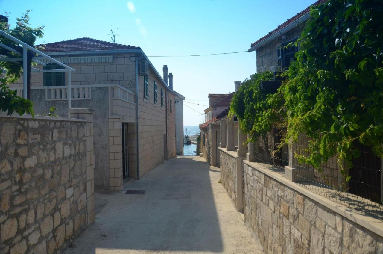 Spacious apartment 50 m from the beach view 5