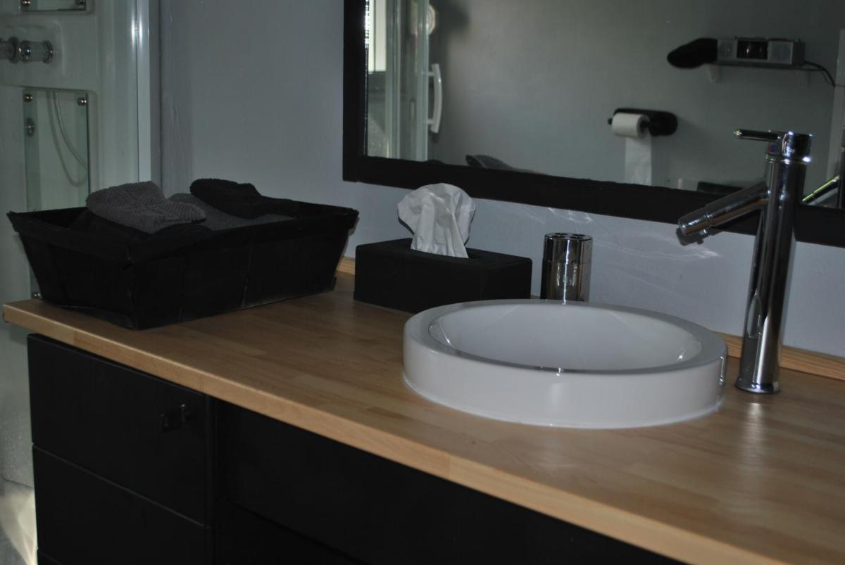 Photo 42
