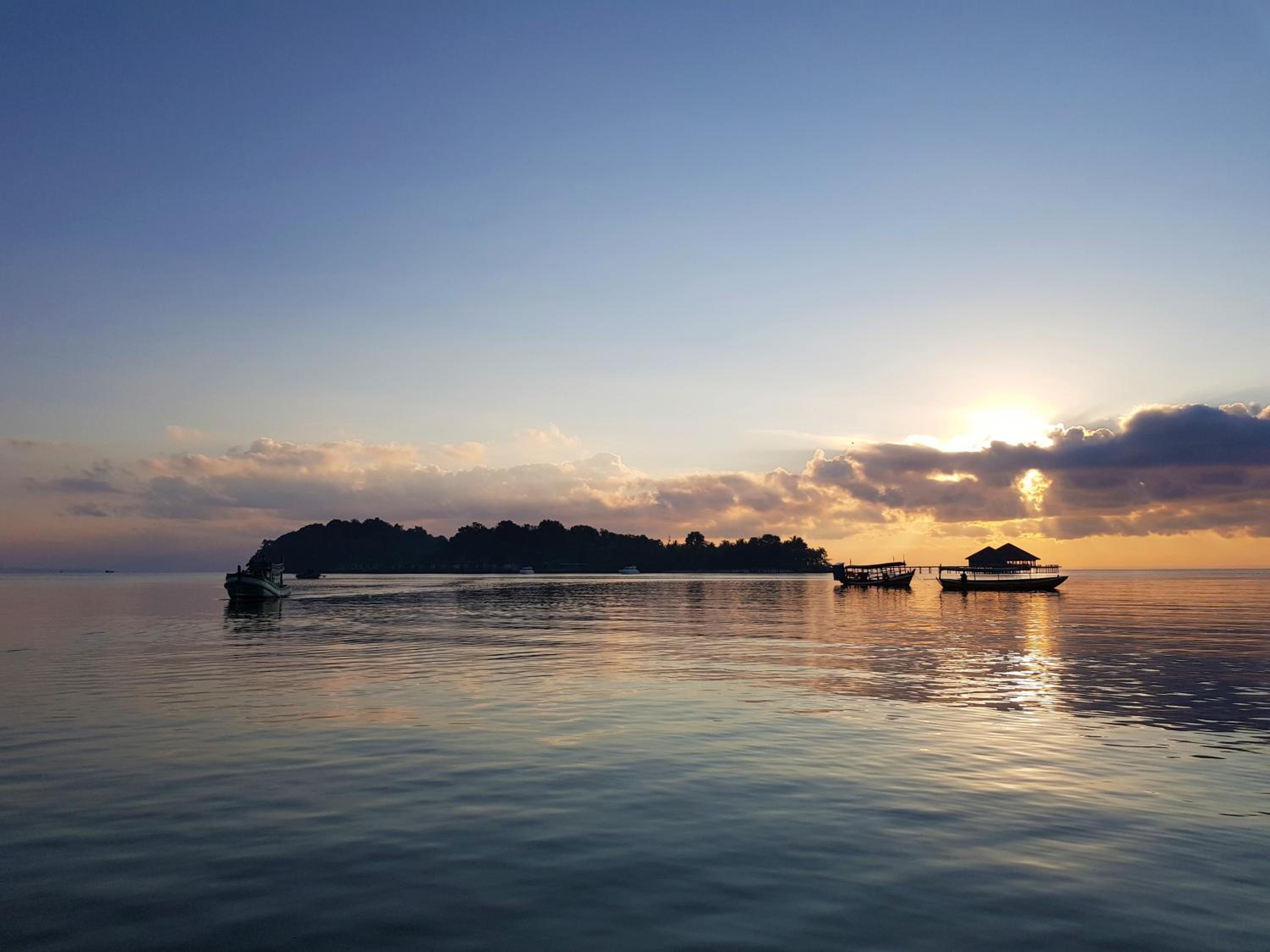 Naroth Beach Bungalow