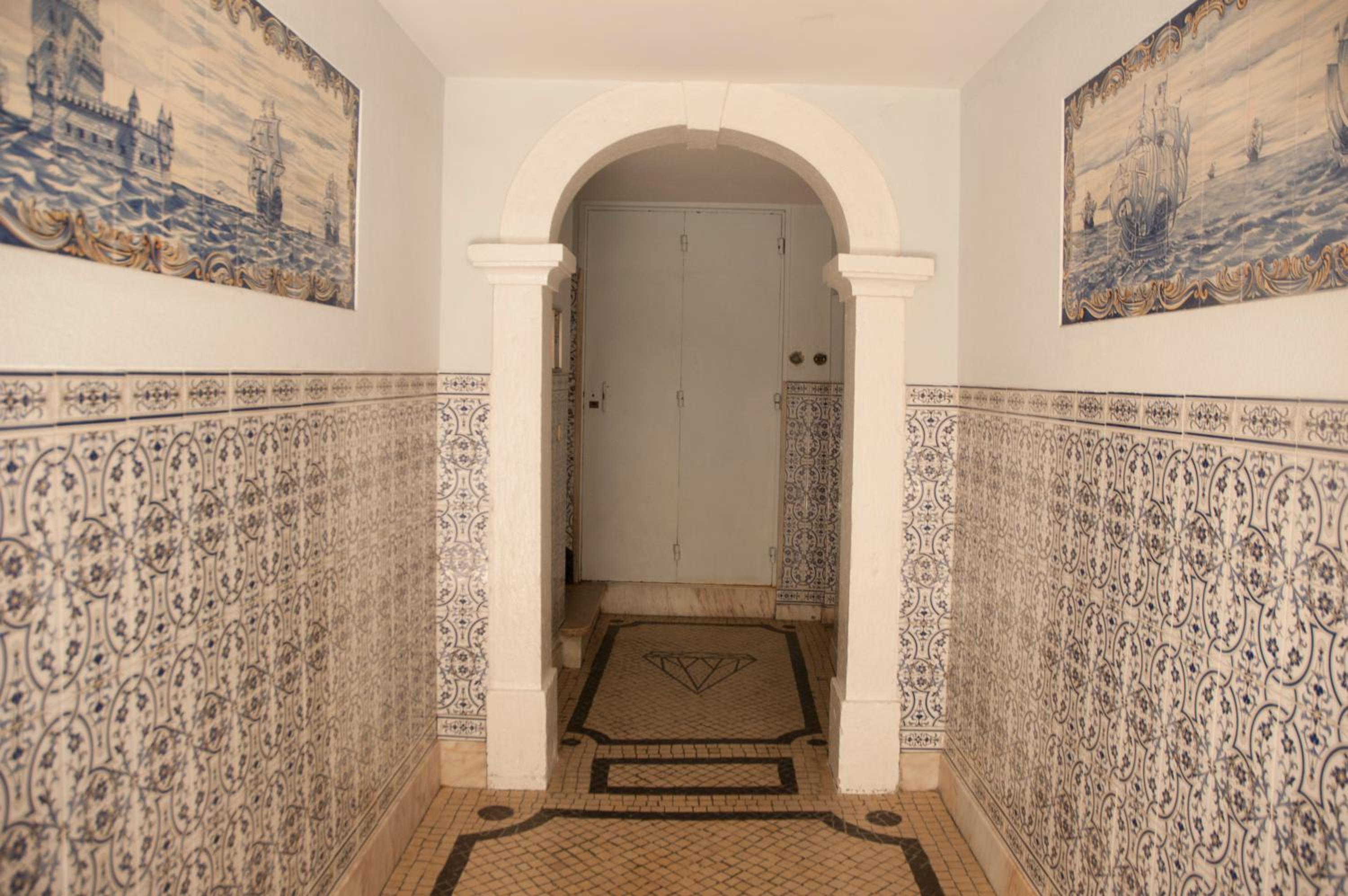 Photo 32