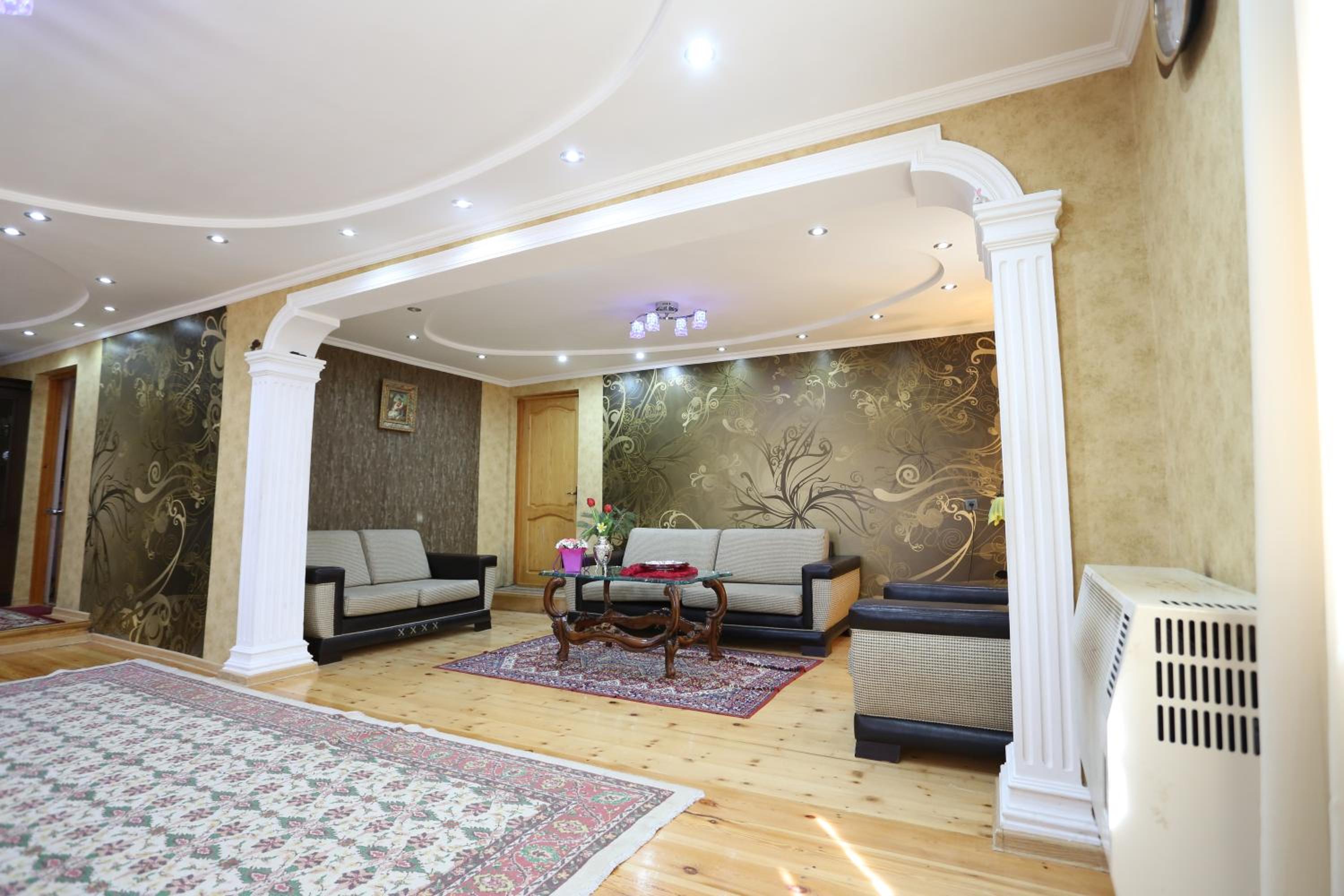 Photo 32