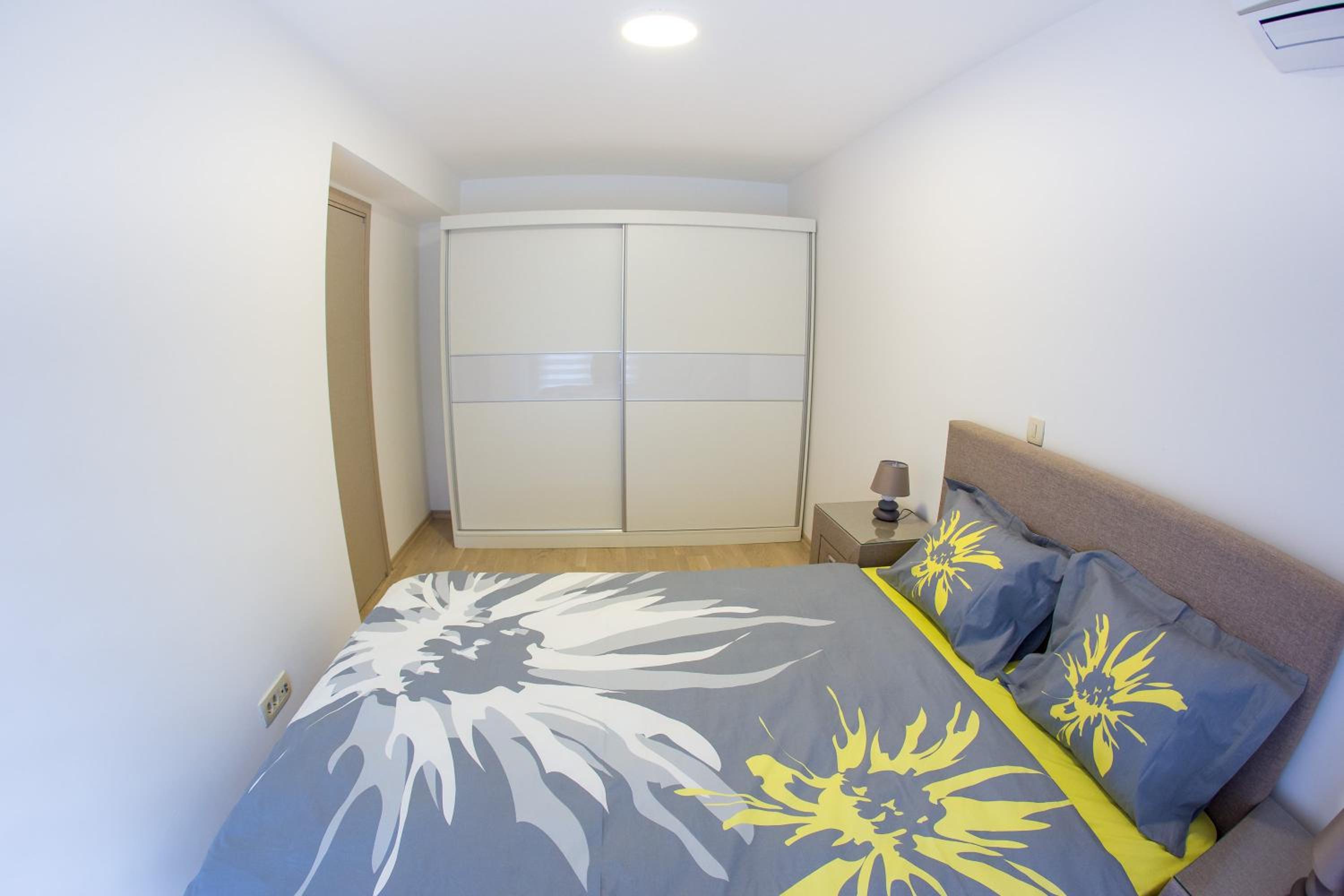 Central Budva apartment