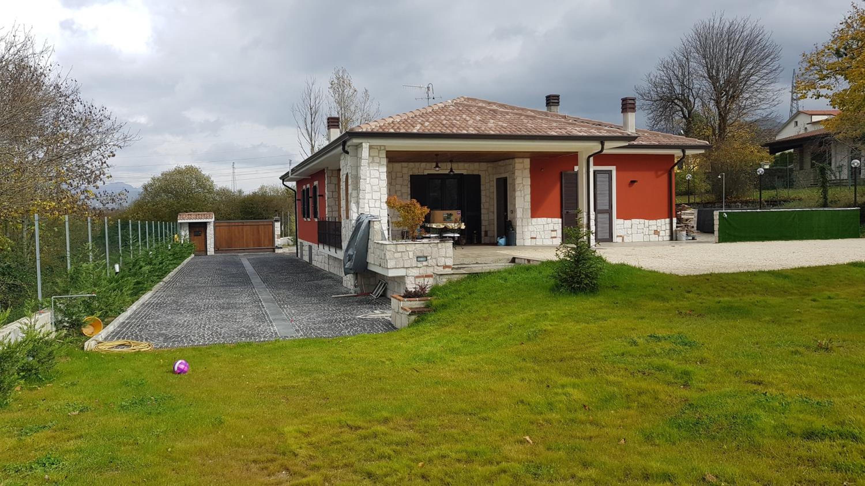 Villa Polio view 5