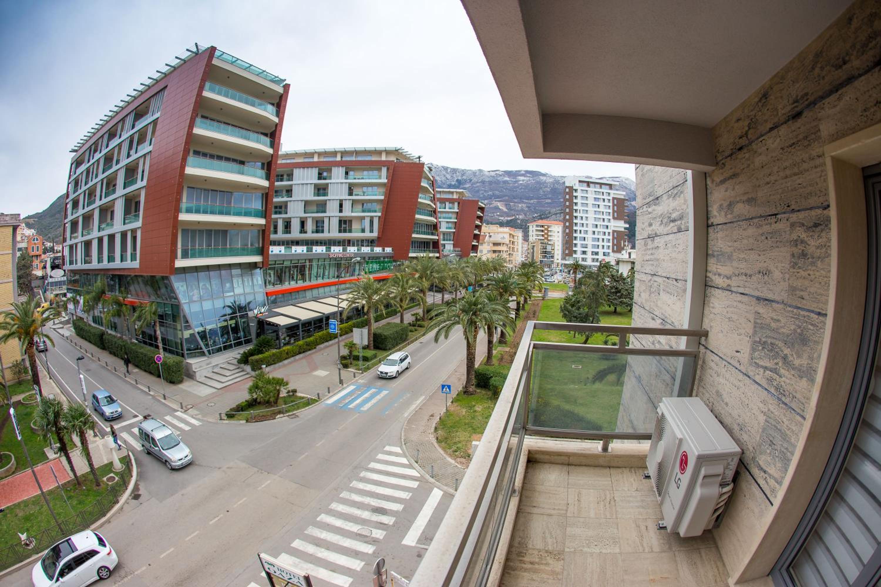 Central Budva apartment A10