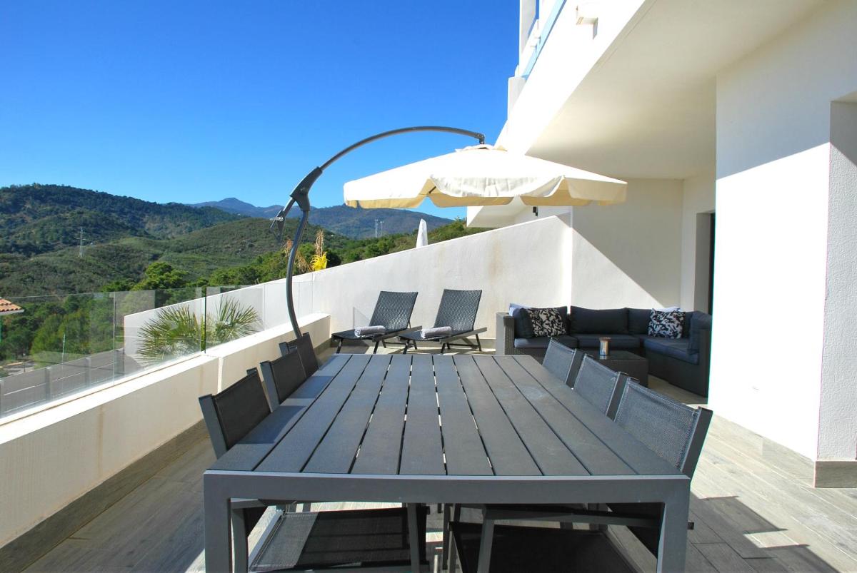 Luxurious Apartment In Beautiful Settings photo 5