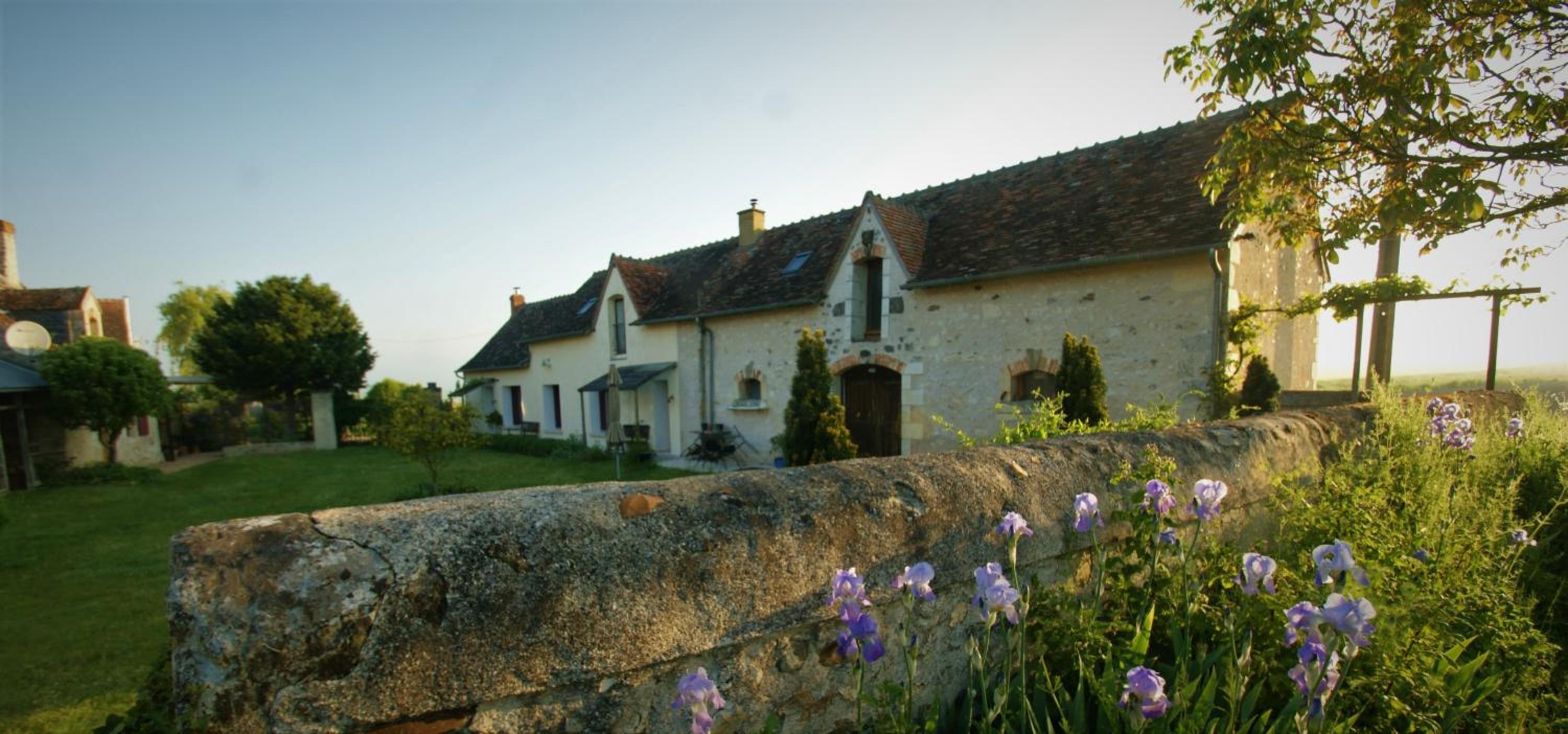 LES LIMORNIERES view 5