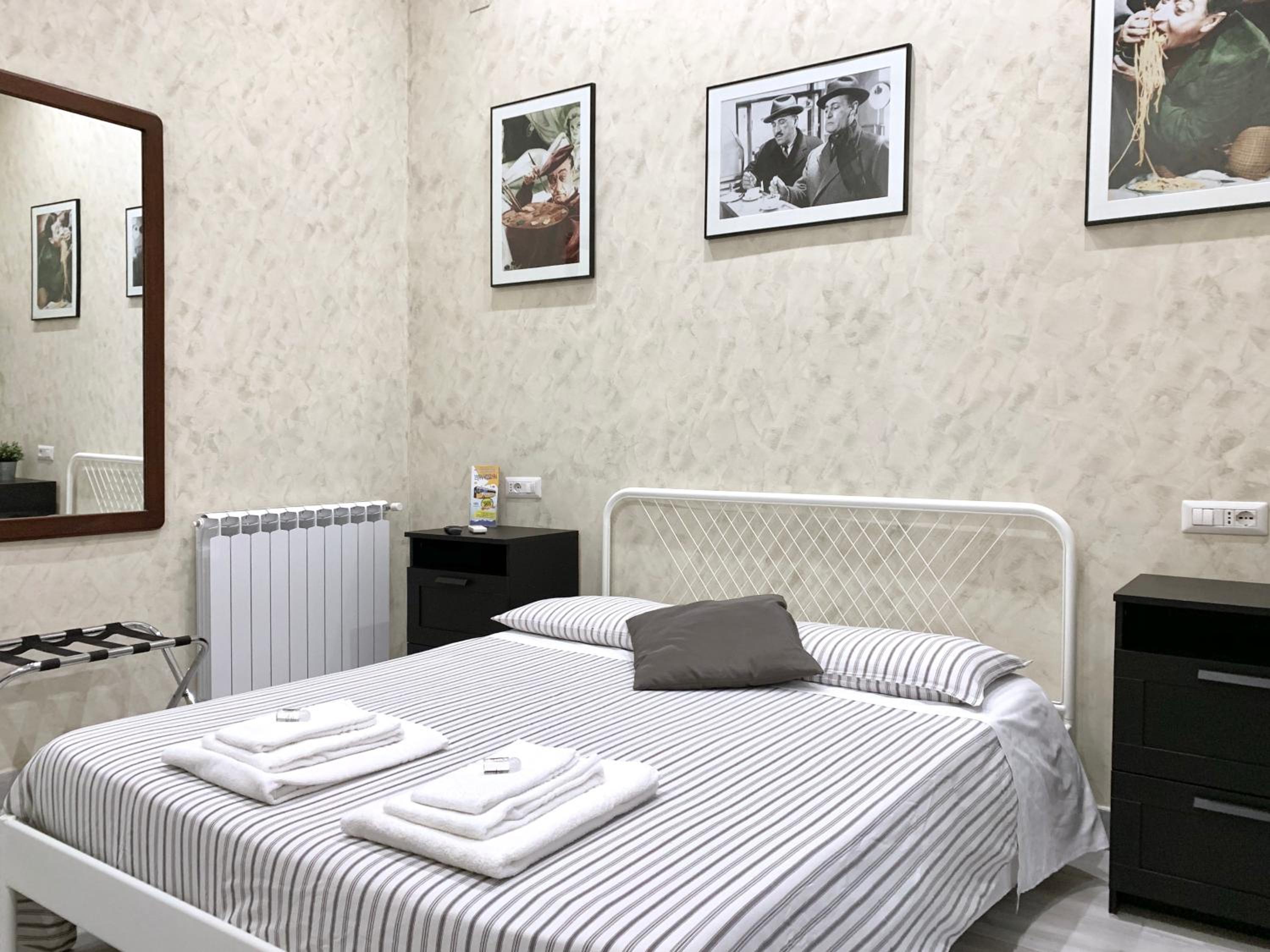 Bed No Breakfast AK