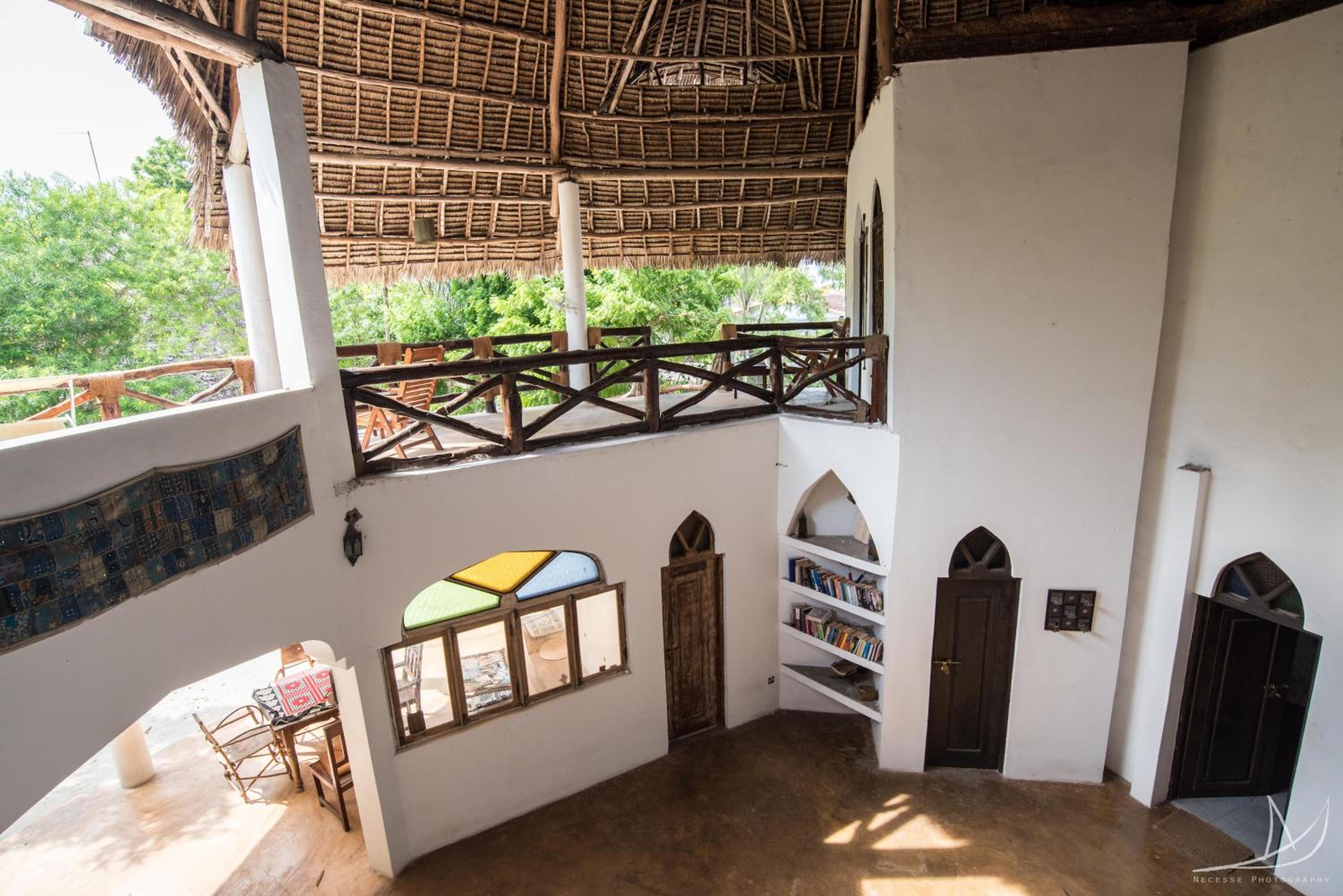 Casa Umoja view 3