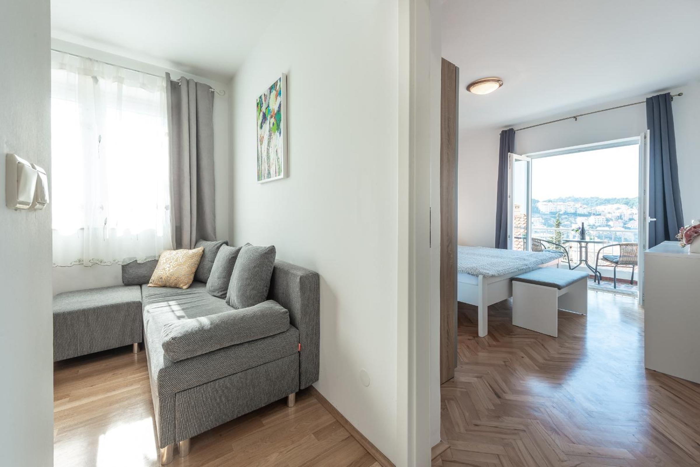 South Wind Apartments