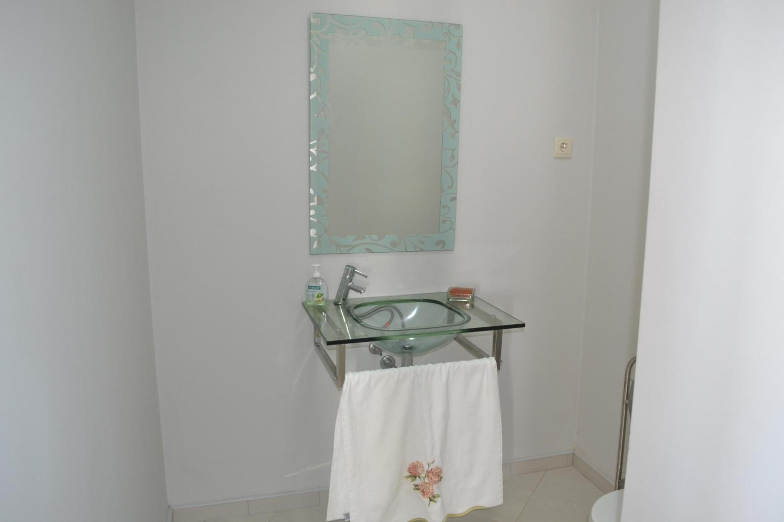 Photo 34