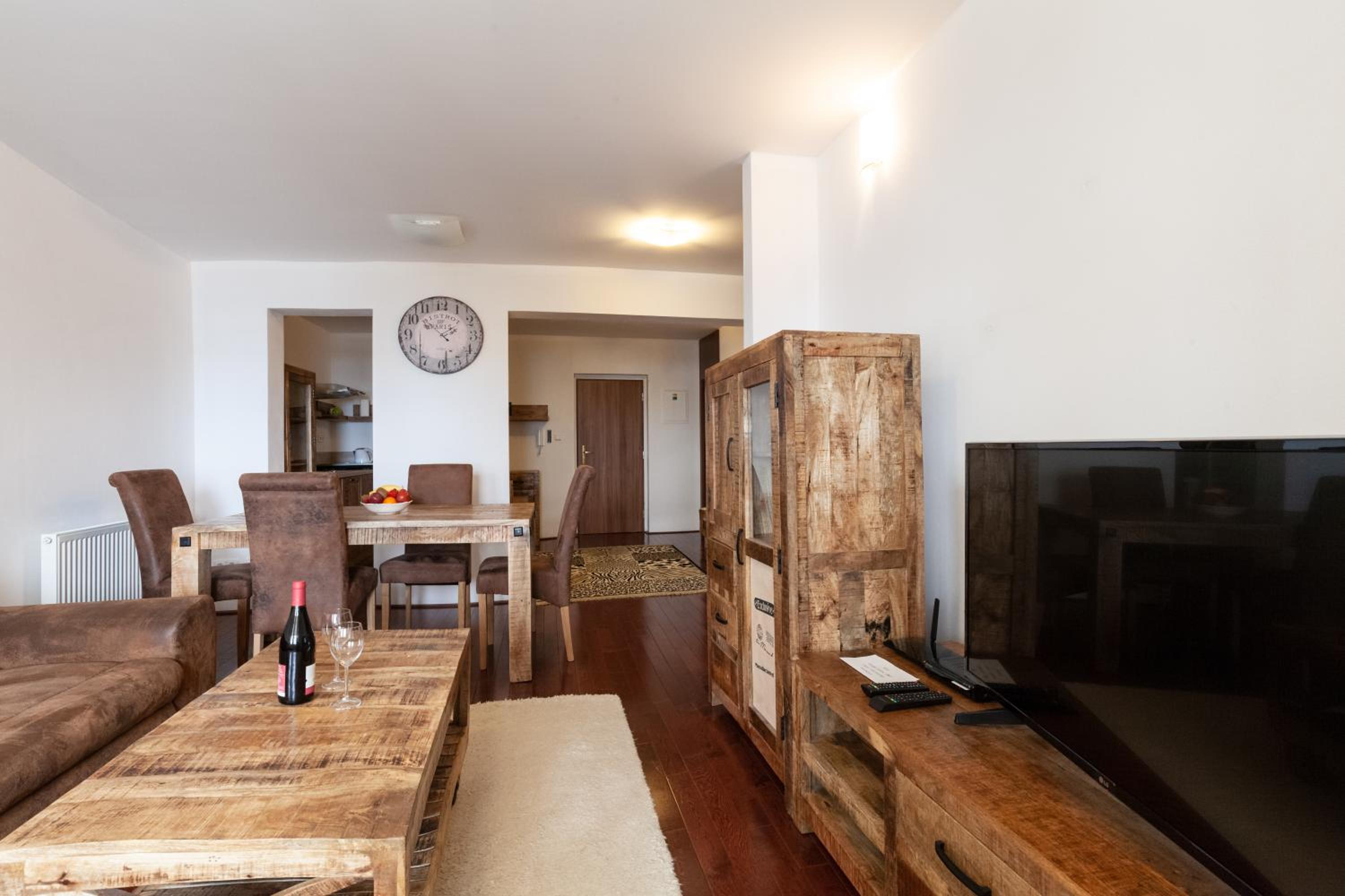 Apartment SnowWhite view 5