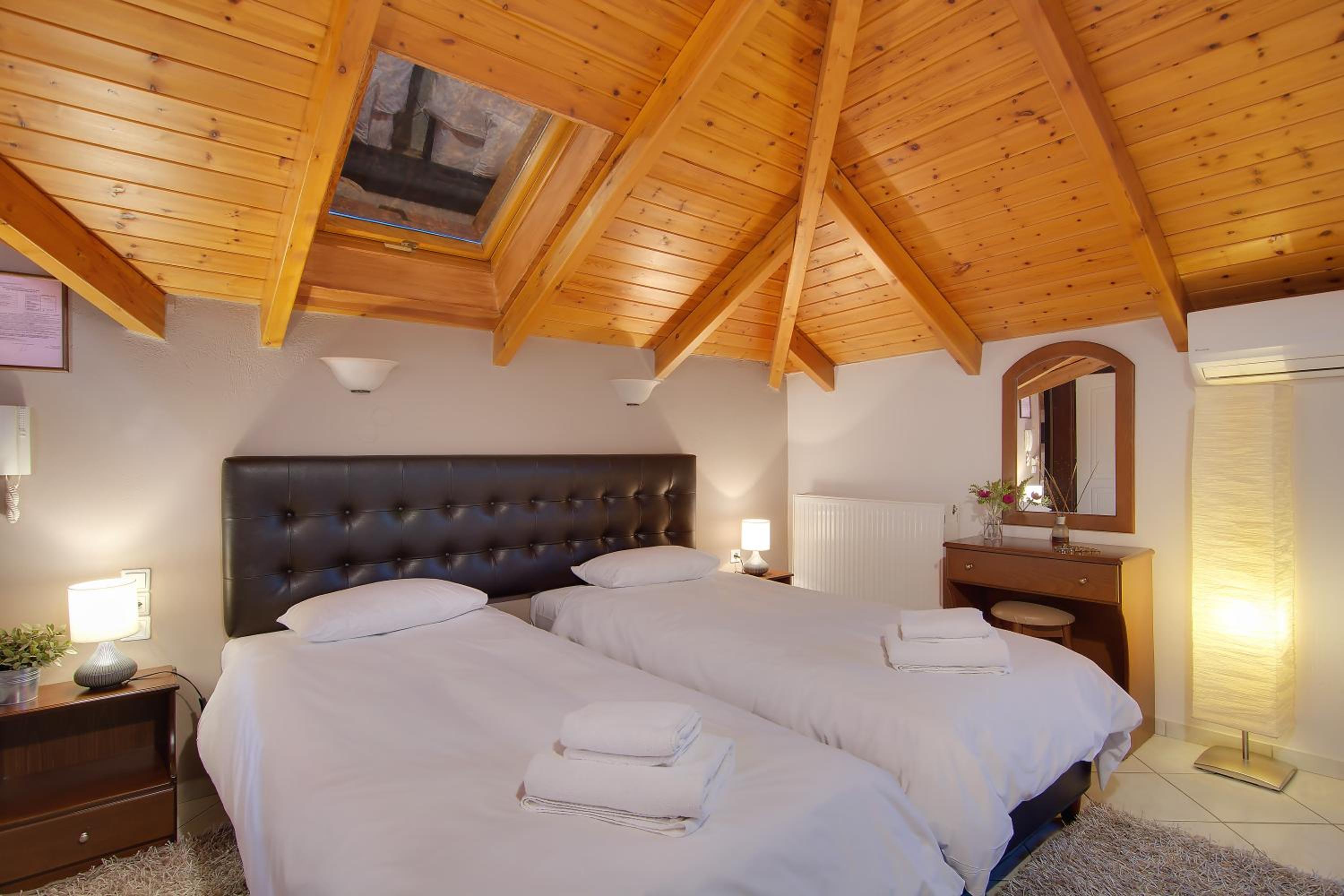 Tsironis Guesthouse