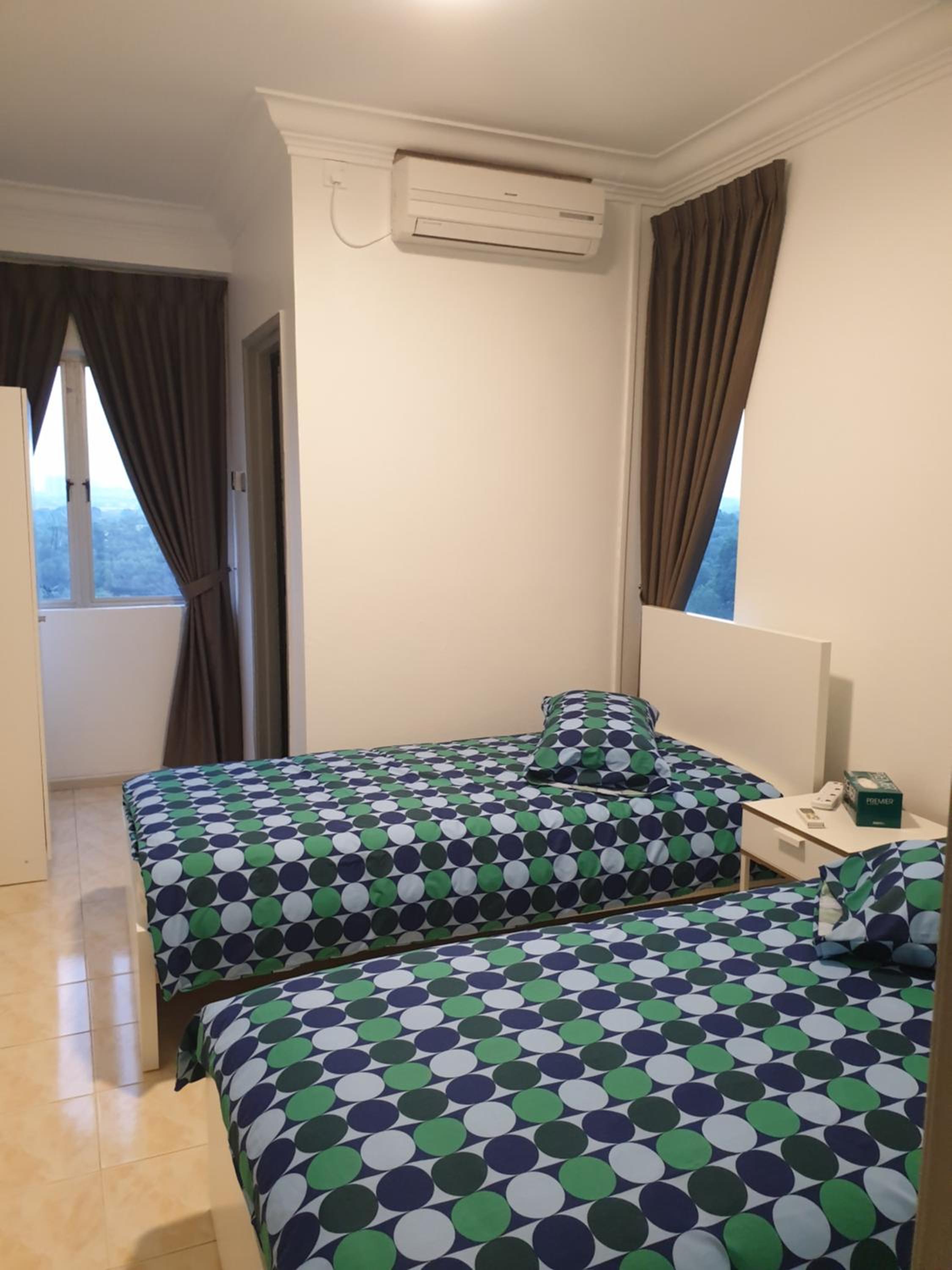 5-Bedroom Family Apartment photo 4