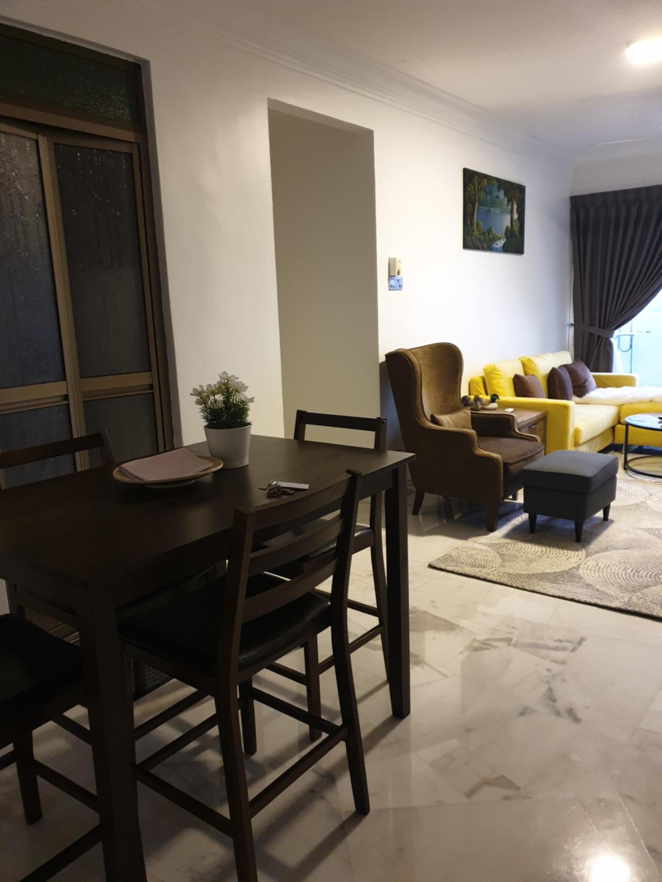 5-Bedroom Family Apartment photo 5
