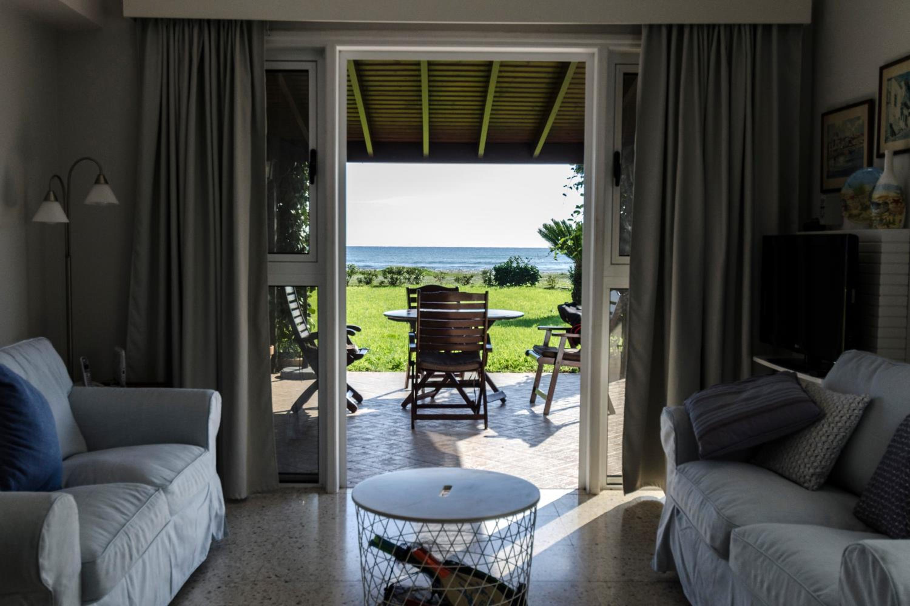 Blue Bay Beach House