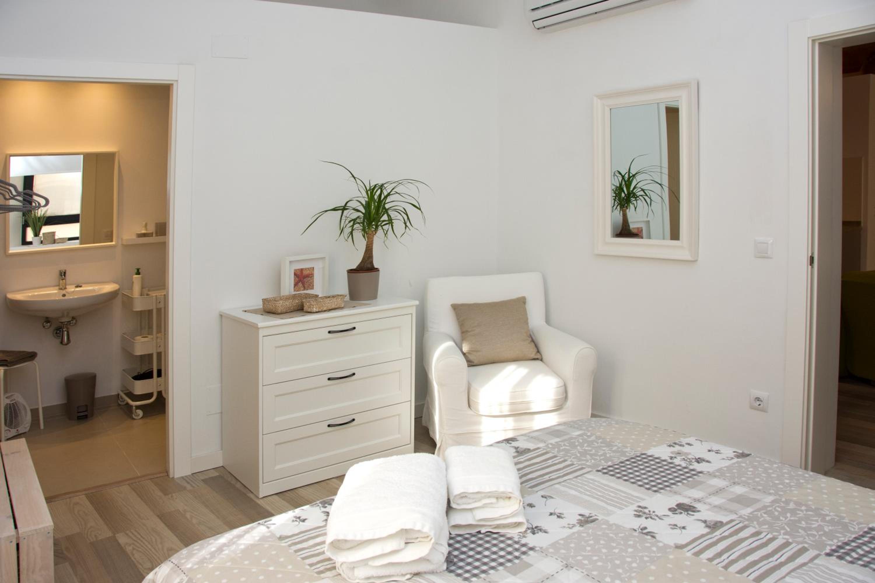 Can Pauet Apartaments view 3
